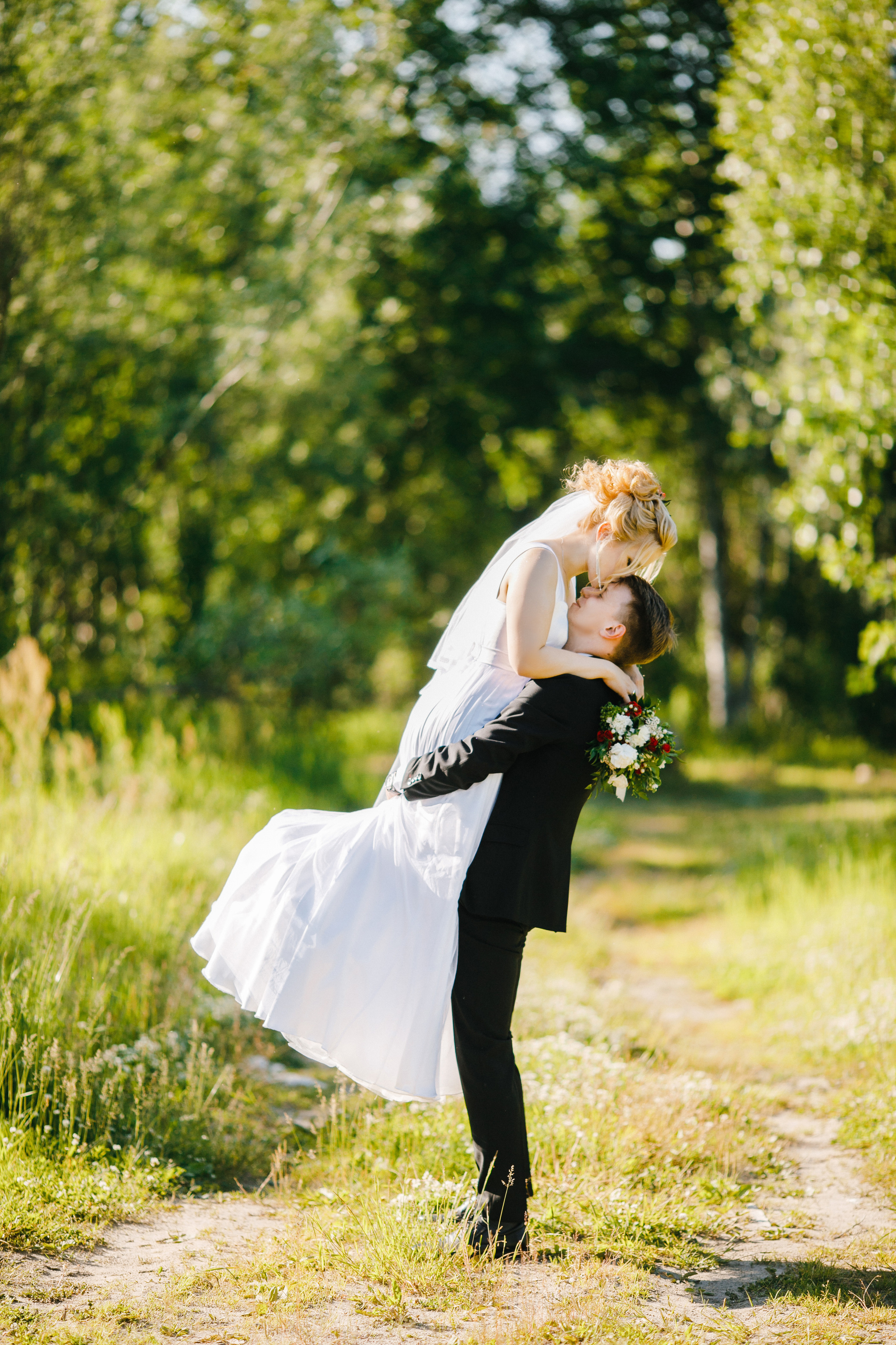 Марина + Антон. Роман Урумбаев фотограф Нижневартовск