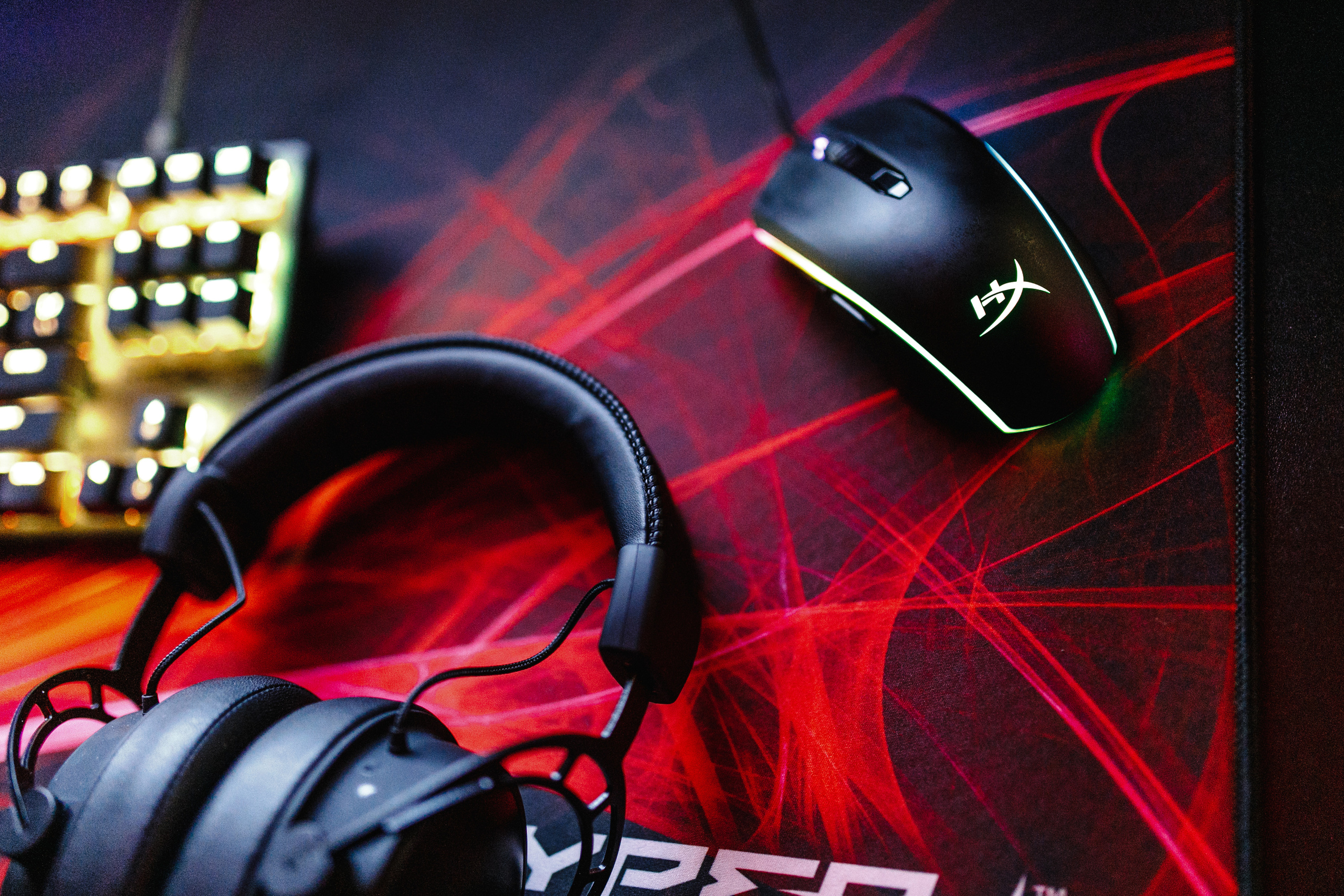 Открытие киберспортивного клуба Checkpoint. Роман Урумбаев фотограф Нижневартовск