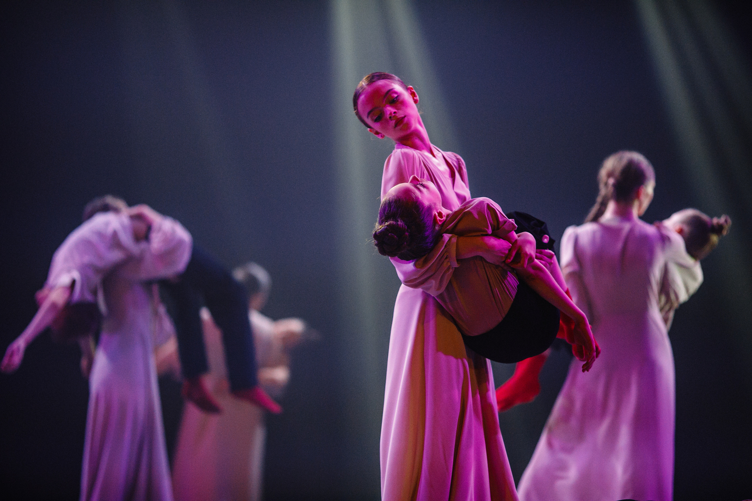 Отчетный концерт Студии танца Екатерины Силаевой. Роман Урумбаев фотограф Нижневартовск