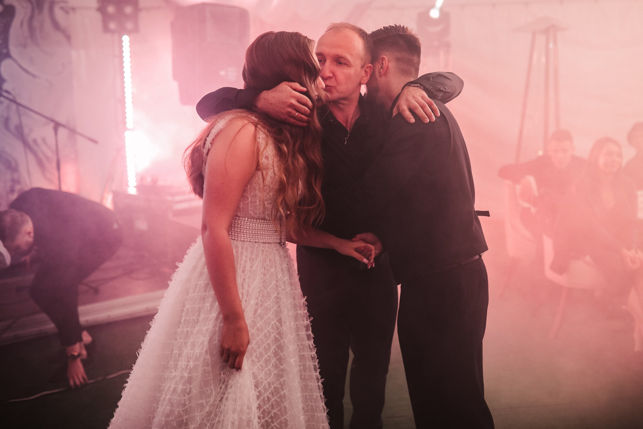 Елизавета + Денис. Роман Урумбаев фотограф Нижневартовск