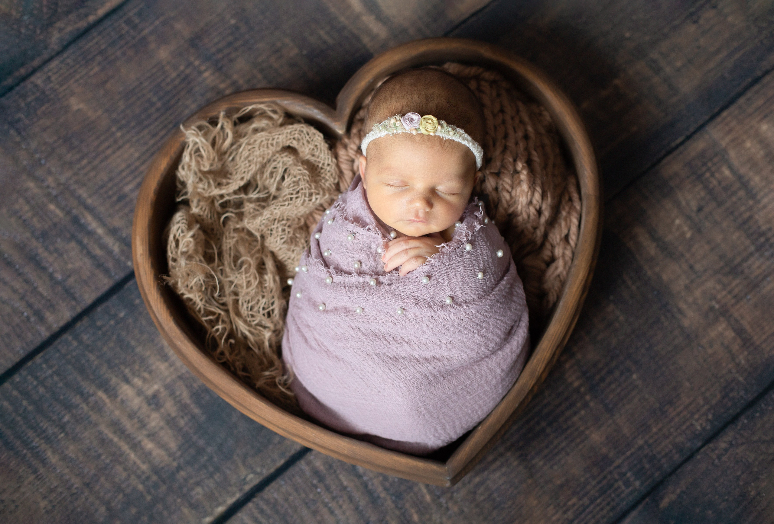 Новорожденные девочки. Фотограф новорожденных в Нижнем Новгороде Белякова Оксана