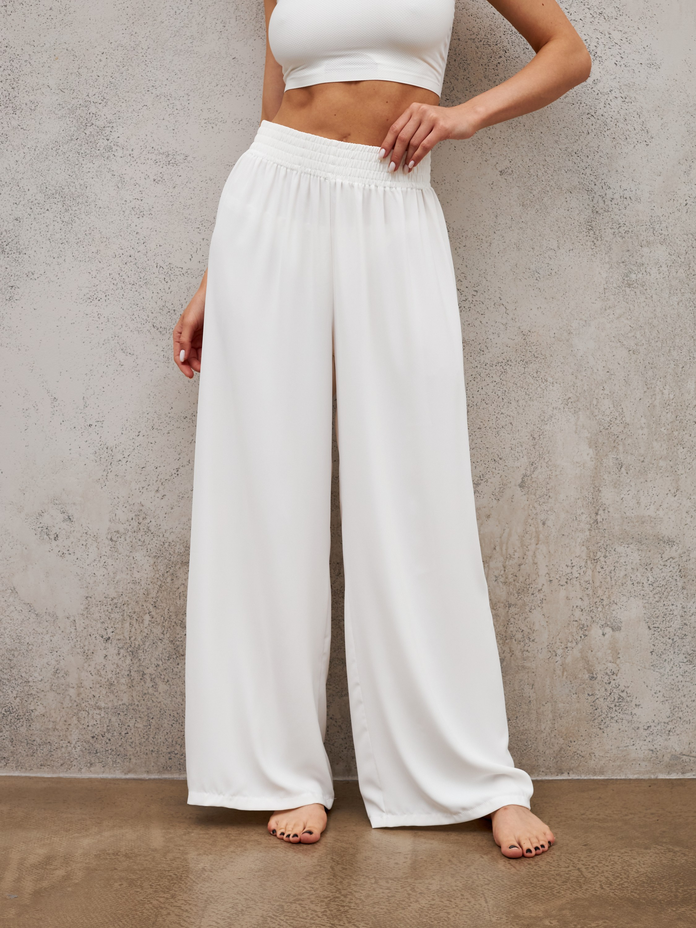 Фотосъемка кимоно Екатеринбург Wildberries ВБ Ozon Озон фотосессия одежды Екб заказать цена фотосъемка товара WB халаты карточки товара. Фотограф Екатеринбург Анастасия Жерновская | Маркетплейсы и нейрофото