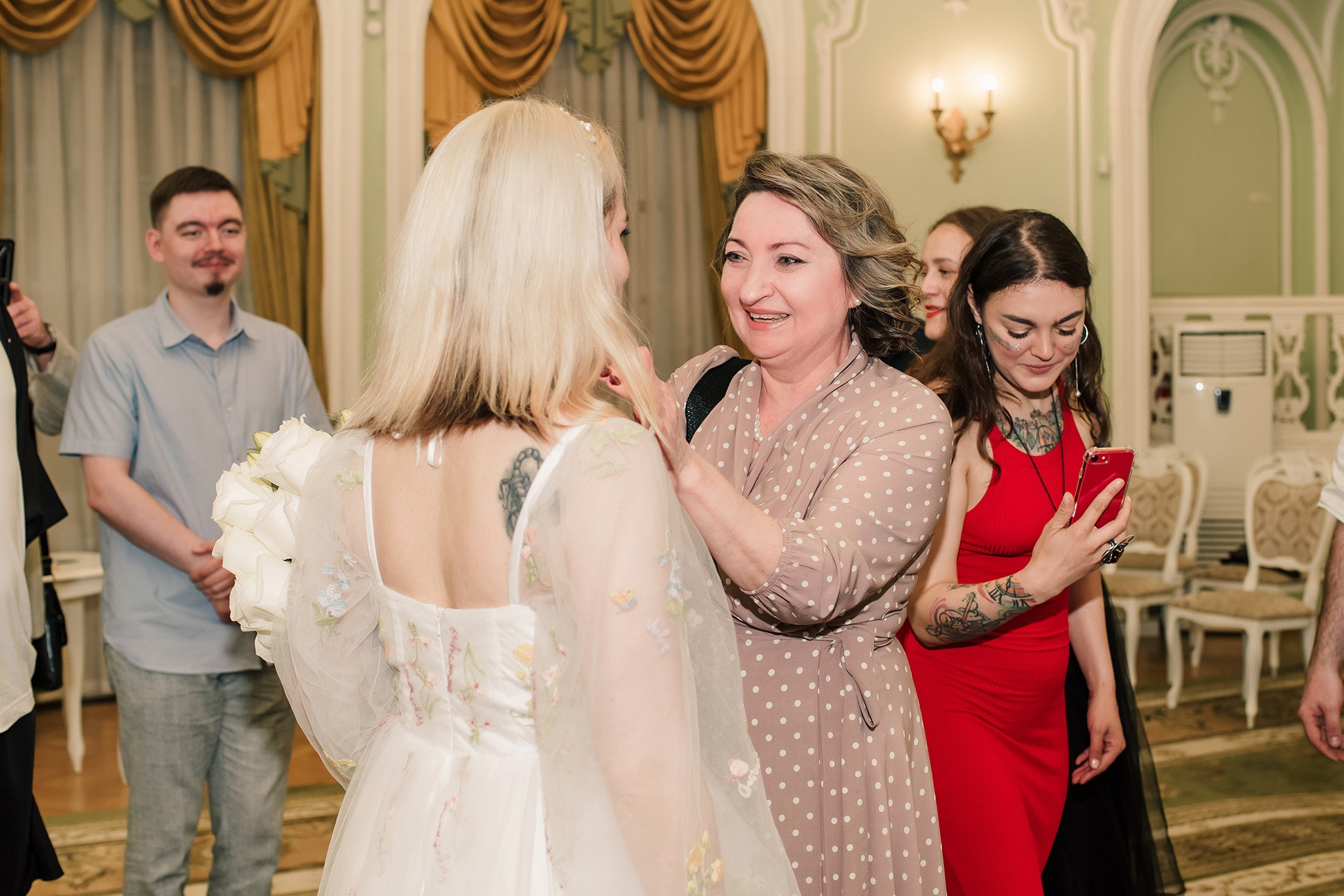 Настя и Артем. Секретный сад. Семейный и Свадебный фотограф. Санкт-Петербург. Пушкин