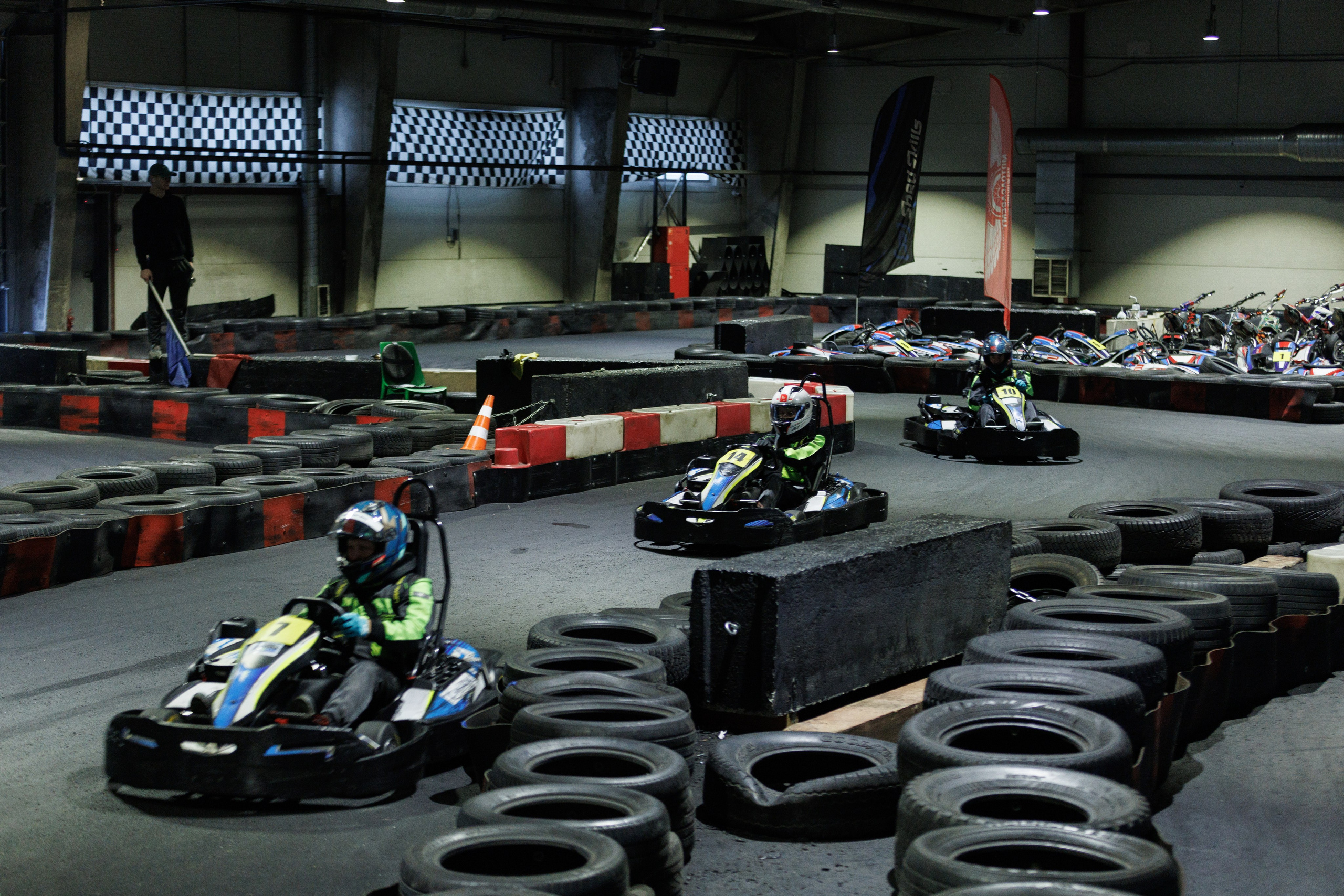 Turba karting hall — корпоративные соревнования. Контент для бизнеса в Екатеринбурге Полдень Медиа
