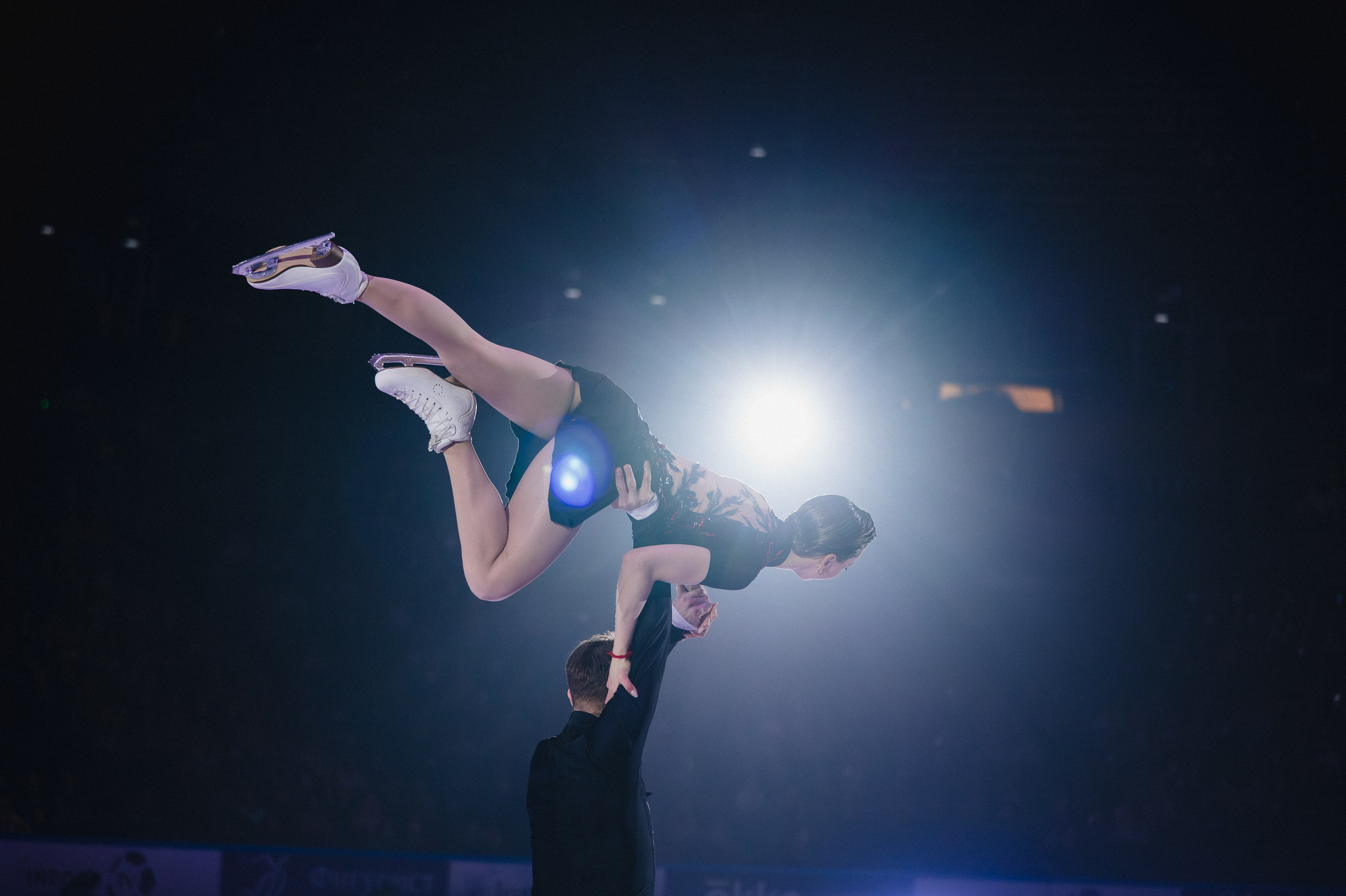 Шоу Этери Тутберидзе в Новосибирске. Воробьева Ксения — Спортивный и танцевальный фотограф Новосибирск