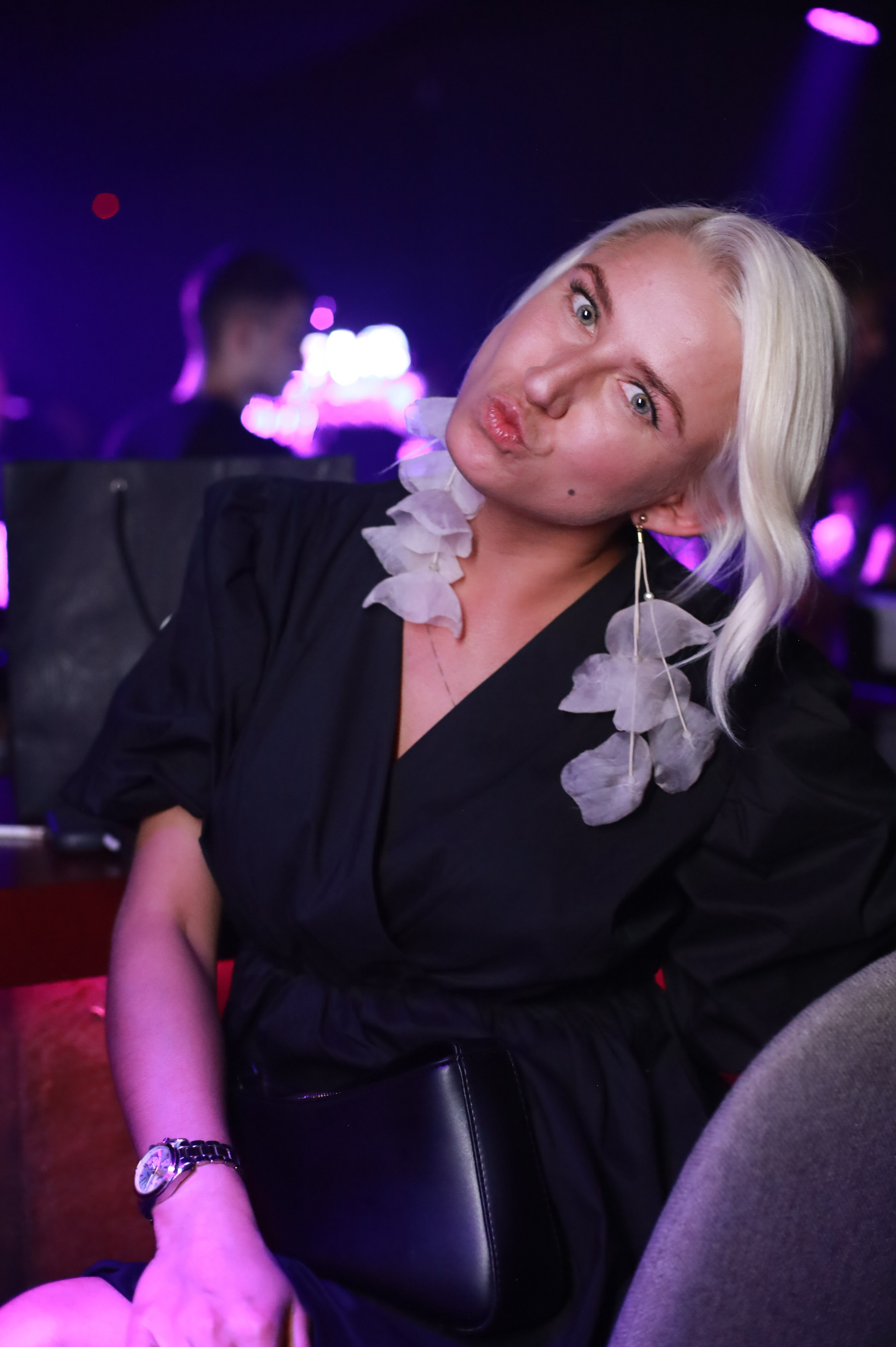 Клуб Резиденция лучшее. Контакты