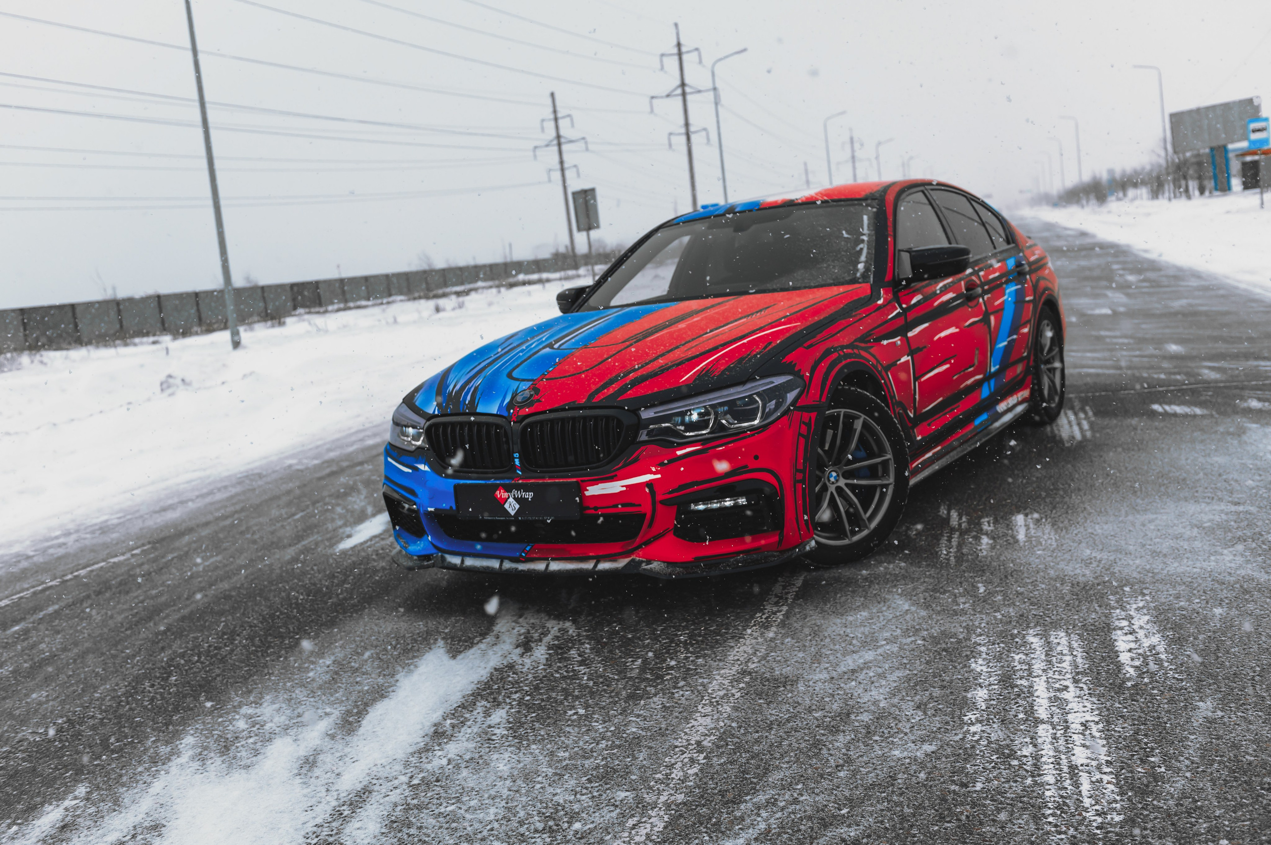 Винилография на BMW 5 G20. Студия дизайна и оклейки авто Barmaley Design