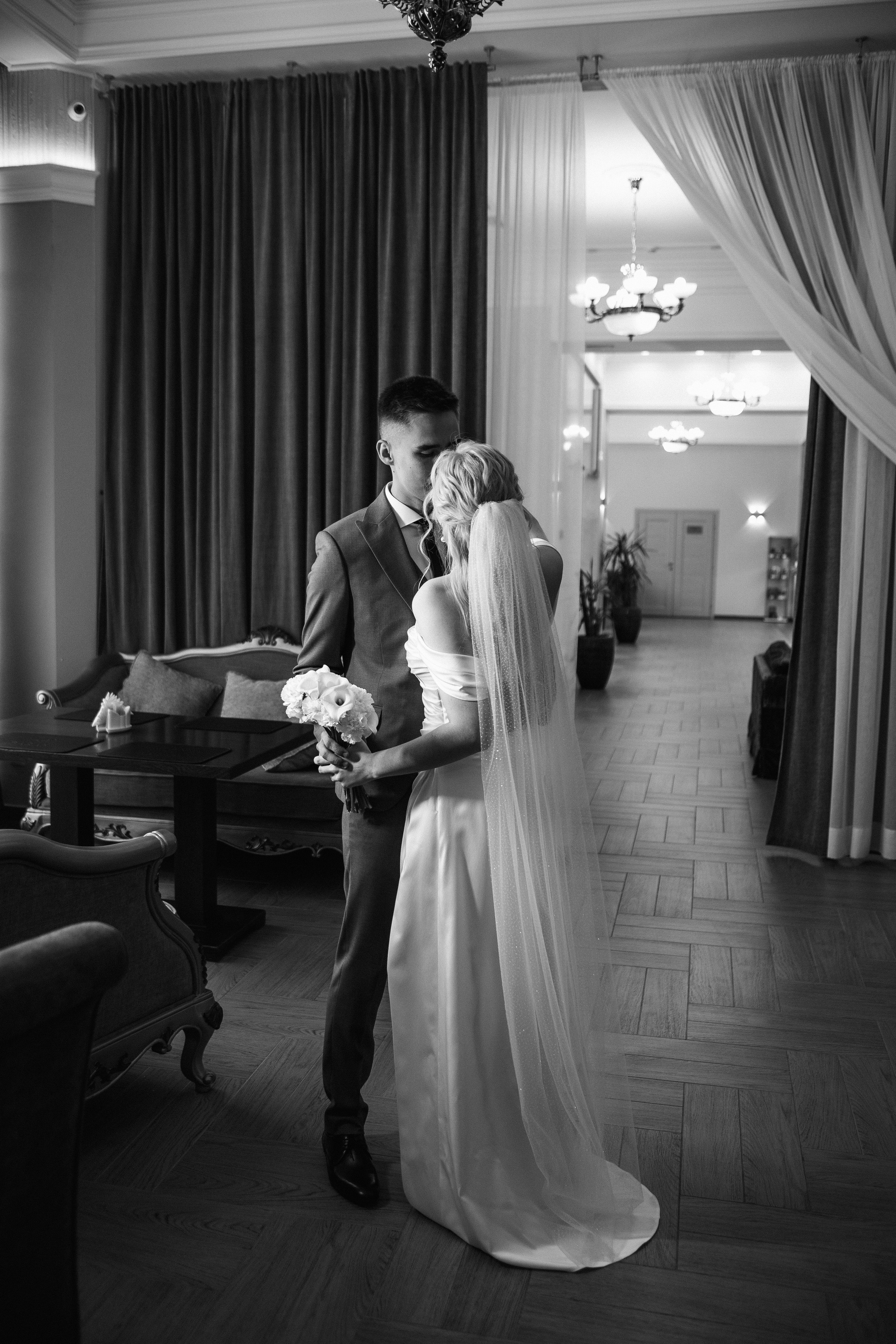 Николай & Анастасия | 10.08.24. Свадебный и семейный фотограф в Омске Евгения Хакимова