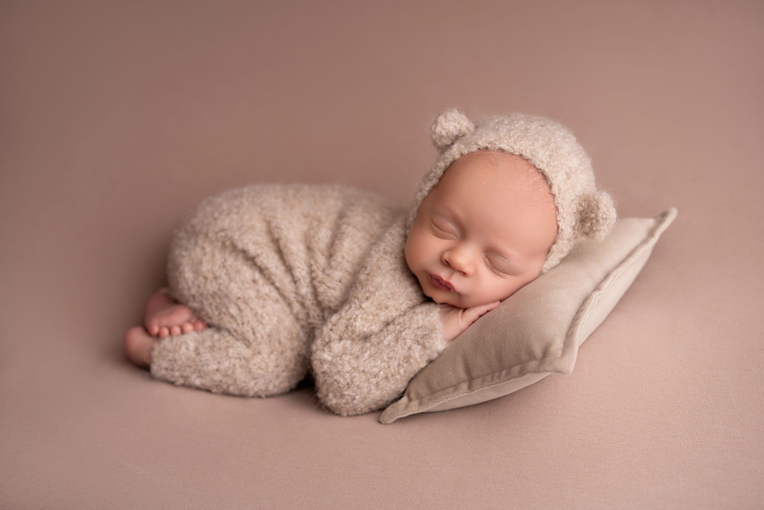 Фотосессия новорожденных | Галерея трогательных кадров малышей в стиле newborn. Фотосессия новорожденных в Москве и Московской области | Профессиональный фотограф newborn — Татьяна Иванова