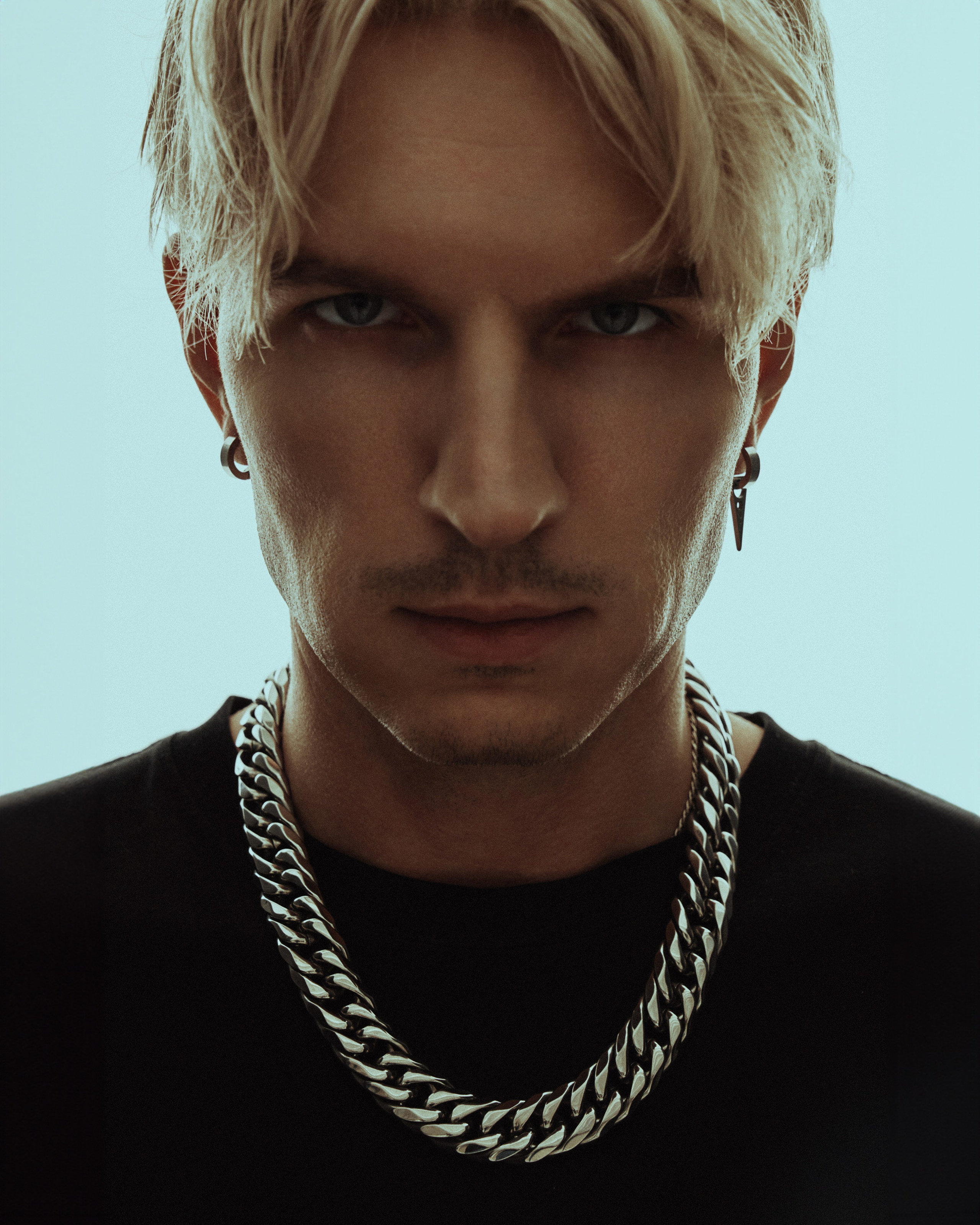 TONY. Рекламный, Fashion и имиджевый фотограф Михаил Чащин