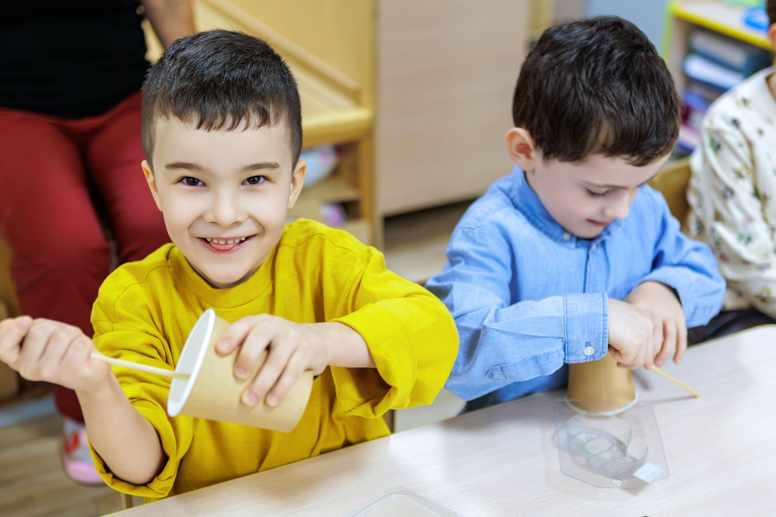 МК к 8 марта. Выпускные альбомы и школьный фотограф в Подольске, Троицке, Щербинке, Москве и Московской области