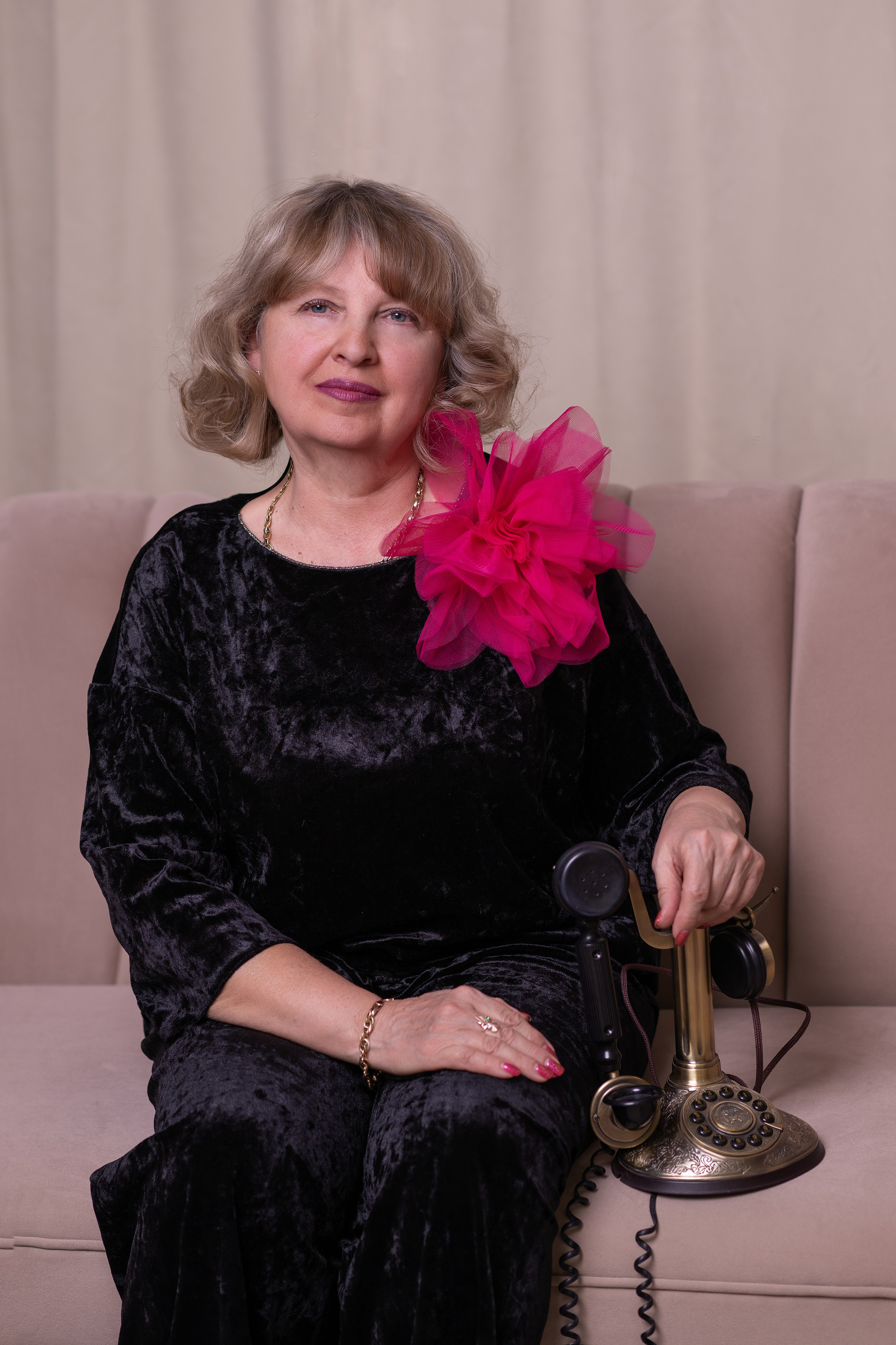 Студийные женские портреты. Главная