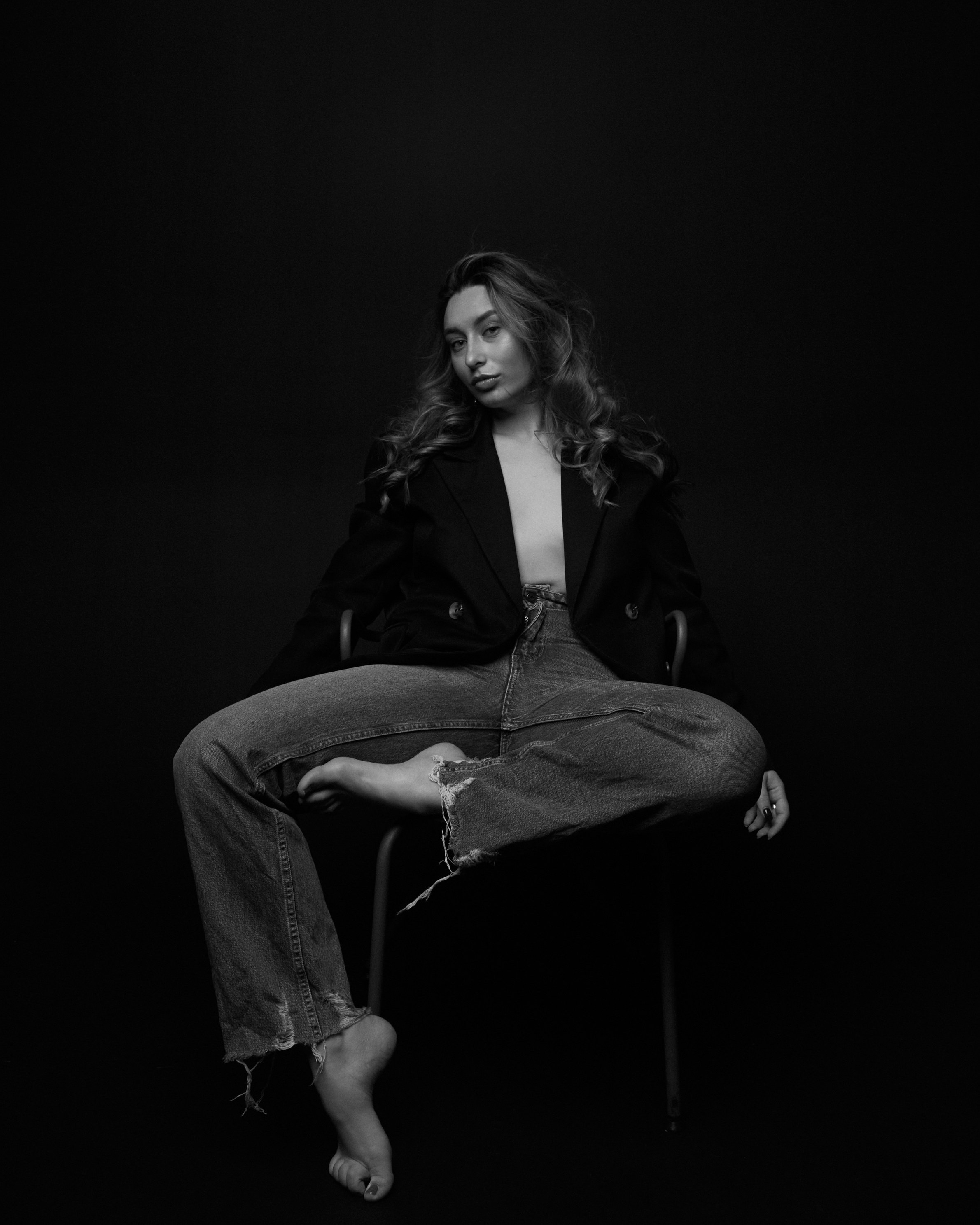 Прайс. Первая студия автопортрета в Донецке КЬЮ