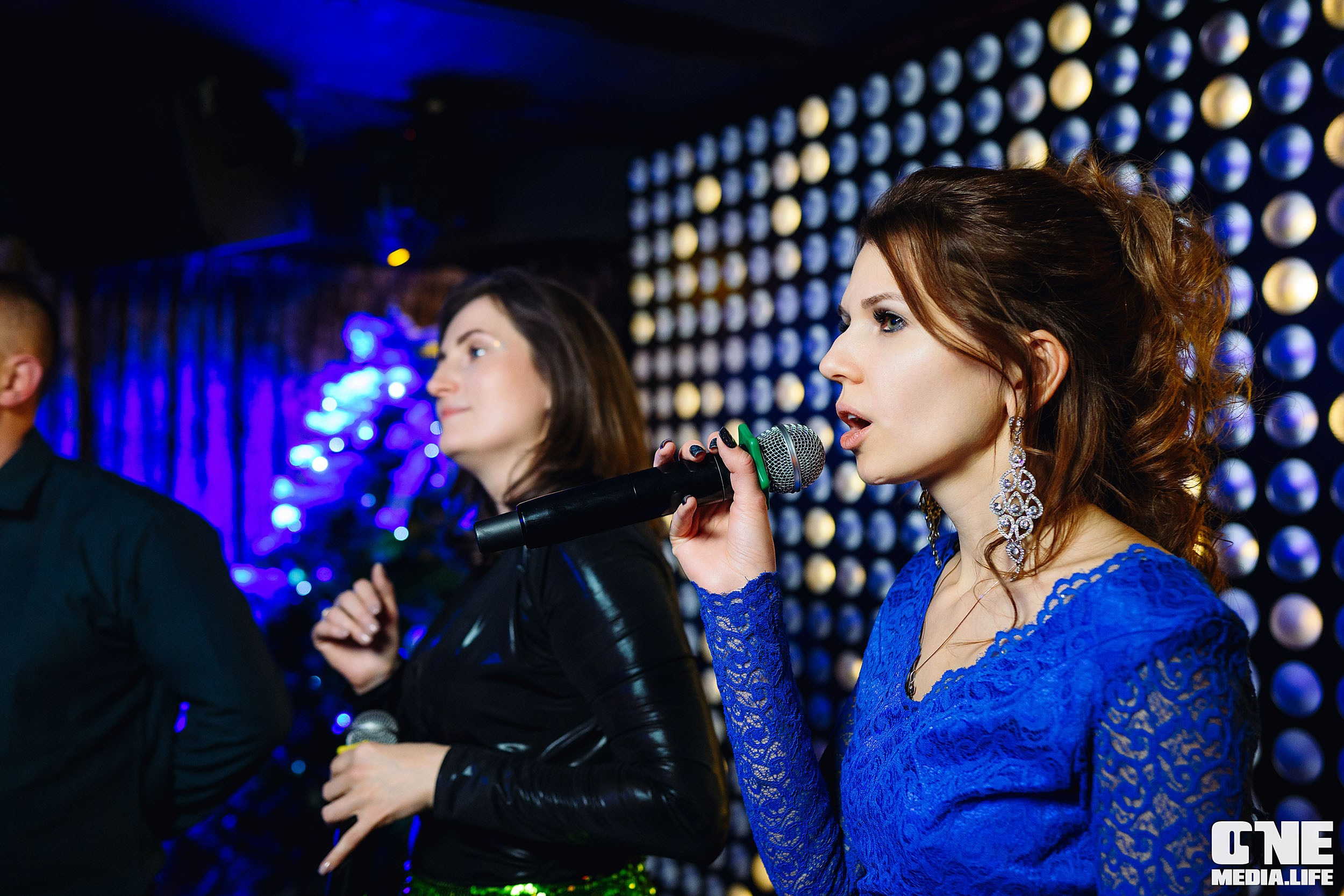 Фоторепортаж из караоке-клуба Эйфория. One Media Life: фоторепортажи, фотоотчеты с мероприятий и заведений