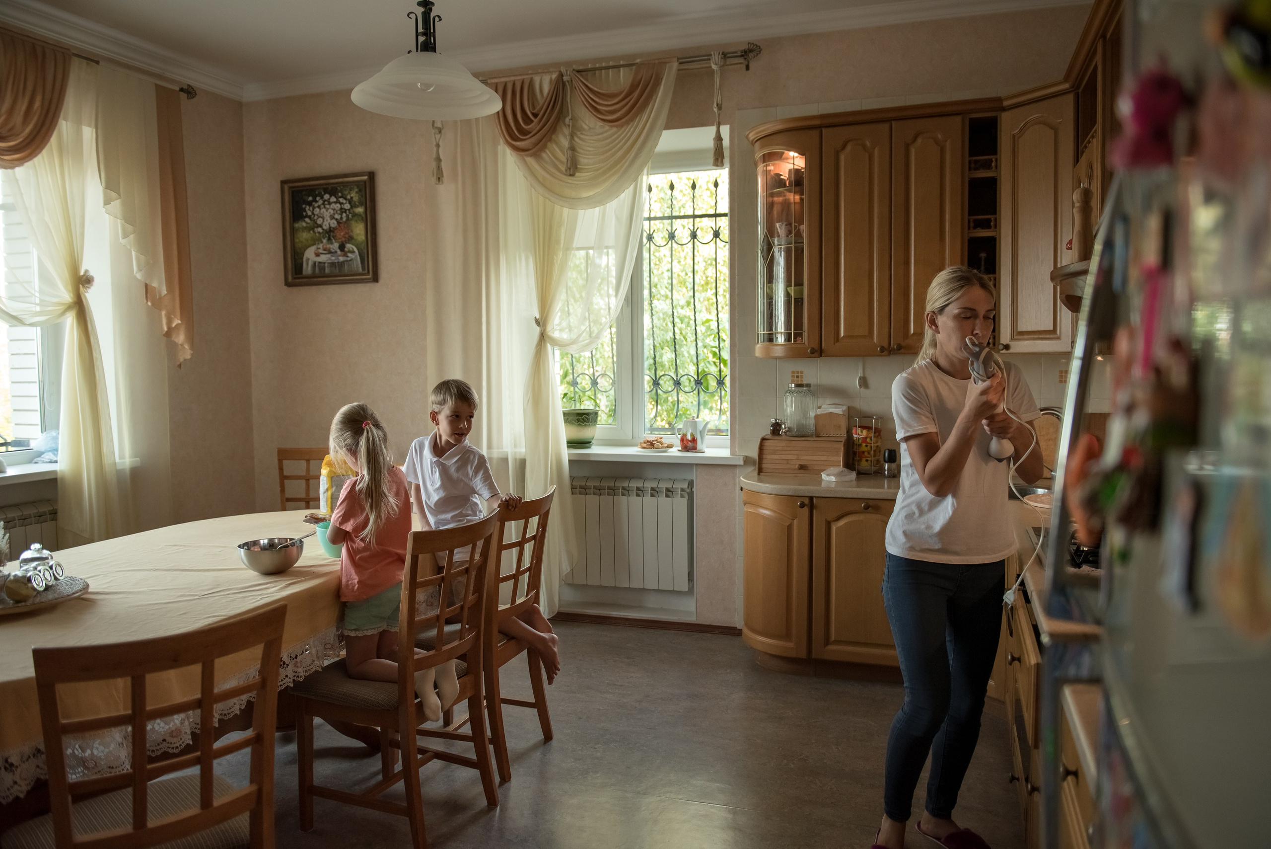 Семейная фотосессия дома. Фотограф Саратов Юлия Петрова