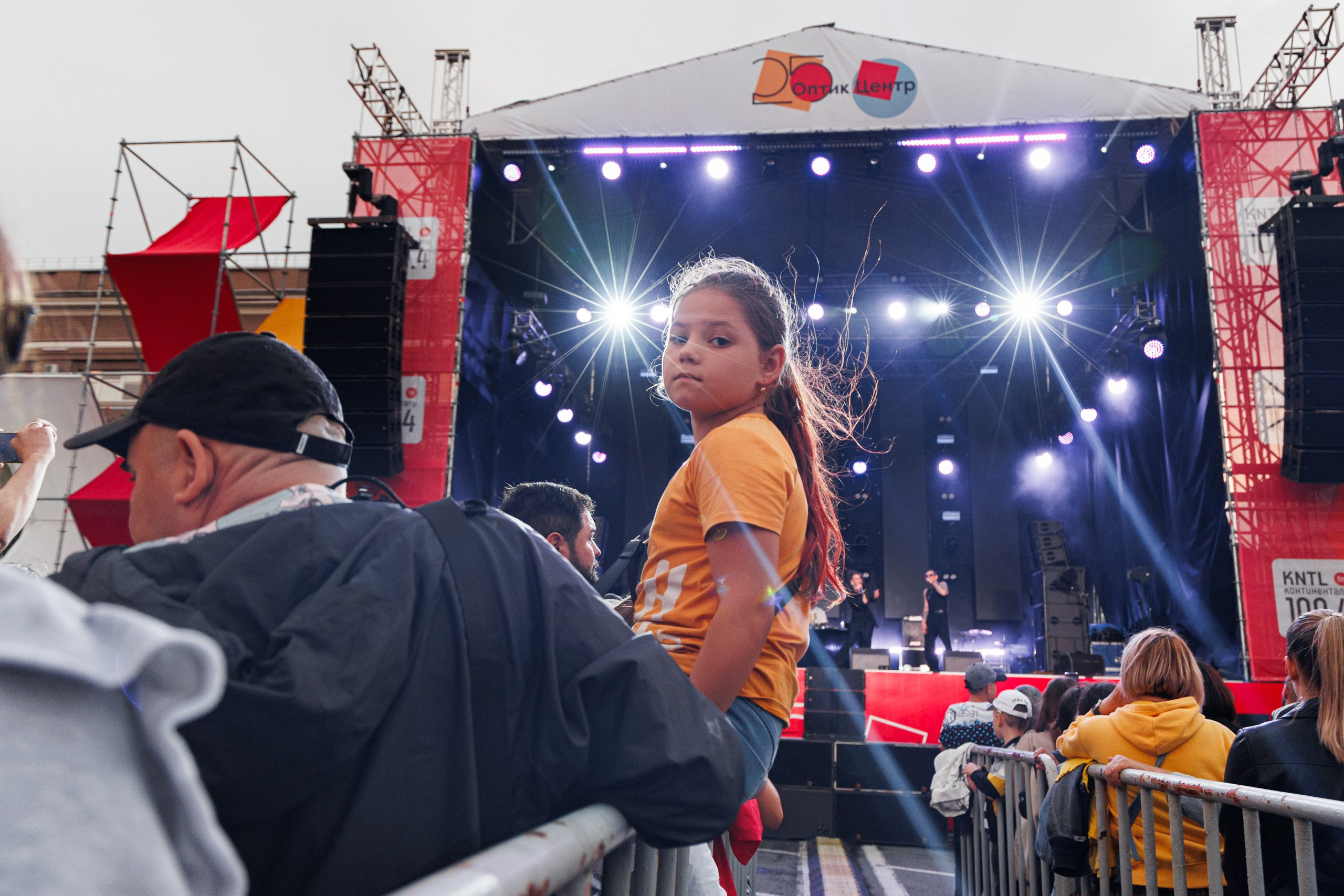 Оптик Центр | праздник в честь 25-и летия