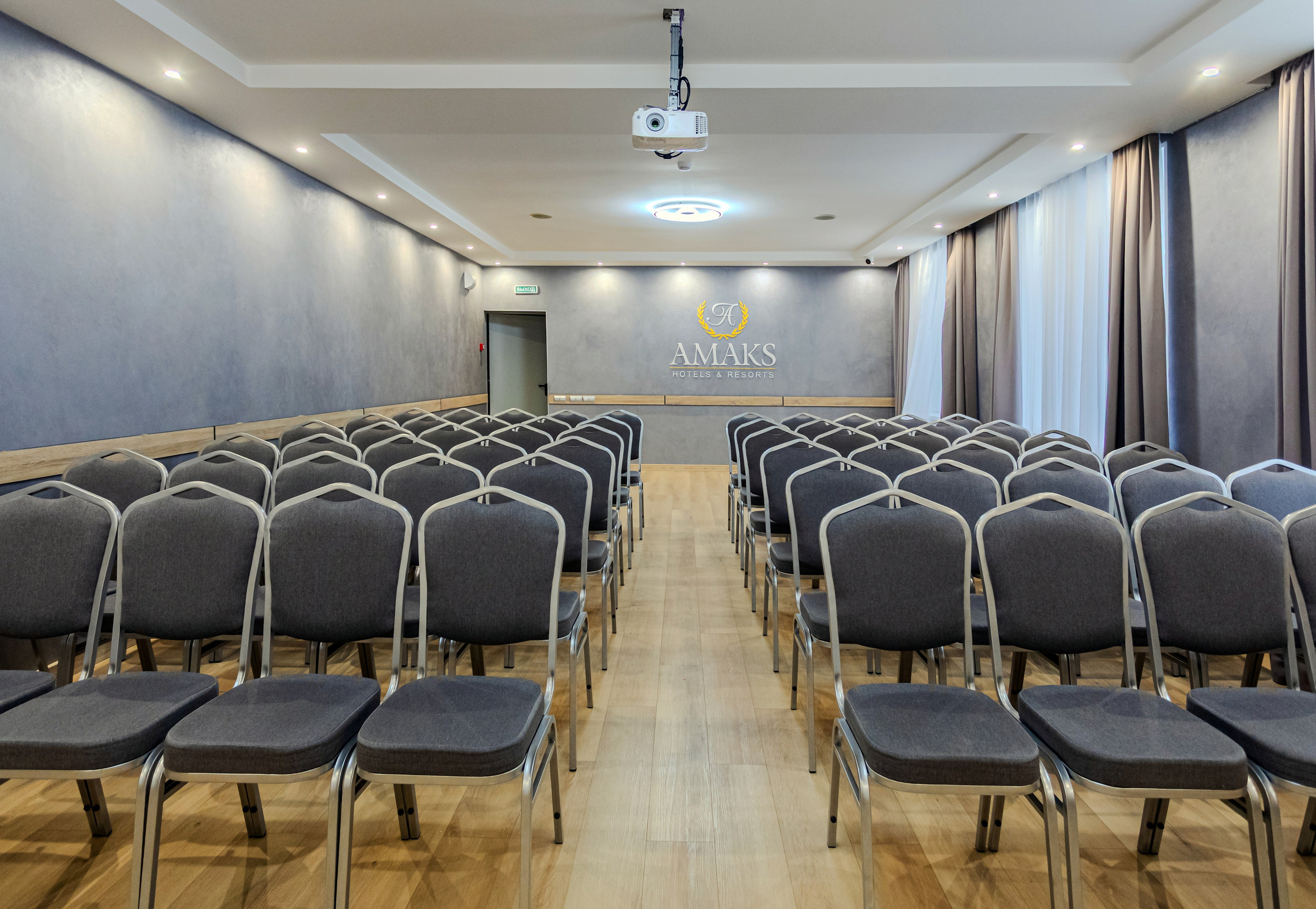 Амакс Сити-отель Уфа, фото Алексея Муравьёва, современный отель,Лобби Амакс Сити-отеля, съёмка фотографа Алексея Муравьёва, гостиничный интерьер,Номера отеля Амакс Сити Уфа, работа фотографа Алексея Муравьёва, комфортабельное размещение,Ресторан Амакс Сити-отеля, фото Алексея Муравьёва, гостиничная кухня,Рецепция Амакс Сити Уфа, съёмка Алексея Муравьёва, сервис для гостей,Спа-зона отеля Амакс Сити, фото Алексея Муравьёва, оздоровительные услуги,Конференц-зал Амакс Сити-отеля, работа фотографа Алексея Муравьёва, бизнес-мероприятия,Лифт отеля Амакс Сити Уфа, съёмка Алексея Муравьёва, современный дизайн,Номера люкс Амакс Сити, фото Алексея Муравьёва, премиальный комфорт,Зона отдыха Амакс Сити-отеля, работа фотографа Алексея Муравьёва, релакс для гостей,Инфраструктура Амакс Сити Уфа, съёмка Алексея Муравьёва, гостиничные услуги,Паркинг отеля Амакс Сити, фото Алексея Муравьёва, безопасность гостей,Вестибюль Амакс Сити, работа фотографа Алексея Муравьёва, элегантность интерьера,Номера стандарт Амакс Сити-отеля, съёмка Алексея Муравьёва, удобство проживания,Общественные зоны Амакс Сити Уфа, фото Алексея Муравьёва, современный дизайн,Ресторан и бар Амакс Сити, работа фотографа Алексея Муравьёва, гастрономические предложения,Интерьер отеля Амакс Сити Уфа, фото Алексея Муравьёва, гостиничный стиль,Мебель номеров Амакс Сити, съёмка Алексея Муравьёва, комфорт для постояльцев,Освещение отеля Амакс Сити, работа фотографа Алексея Муравьёва, уют для гостей,Терраса Амакс Сити-отеля, фото Алексея Муравьёва, панорамный вид