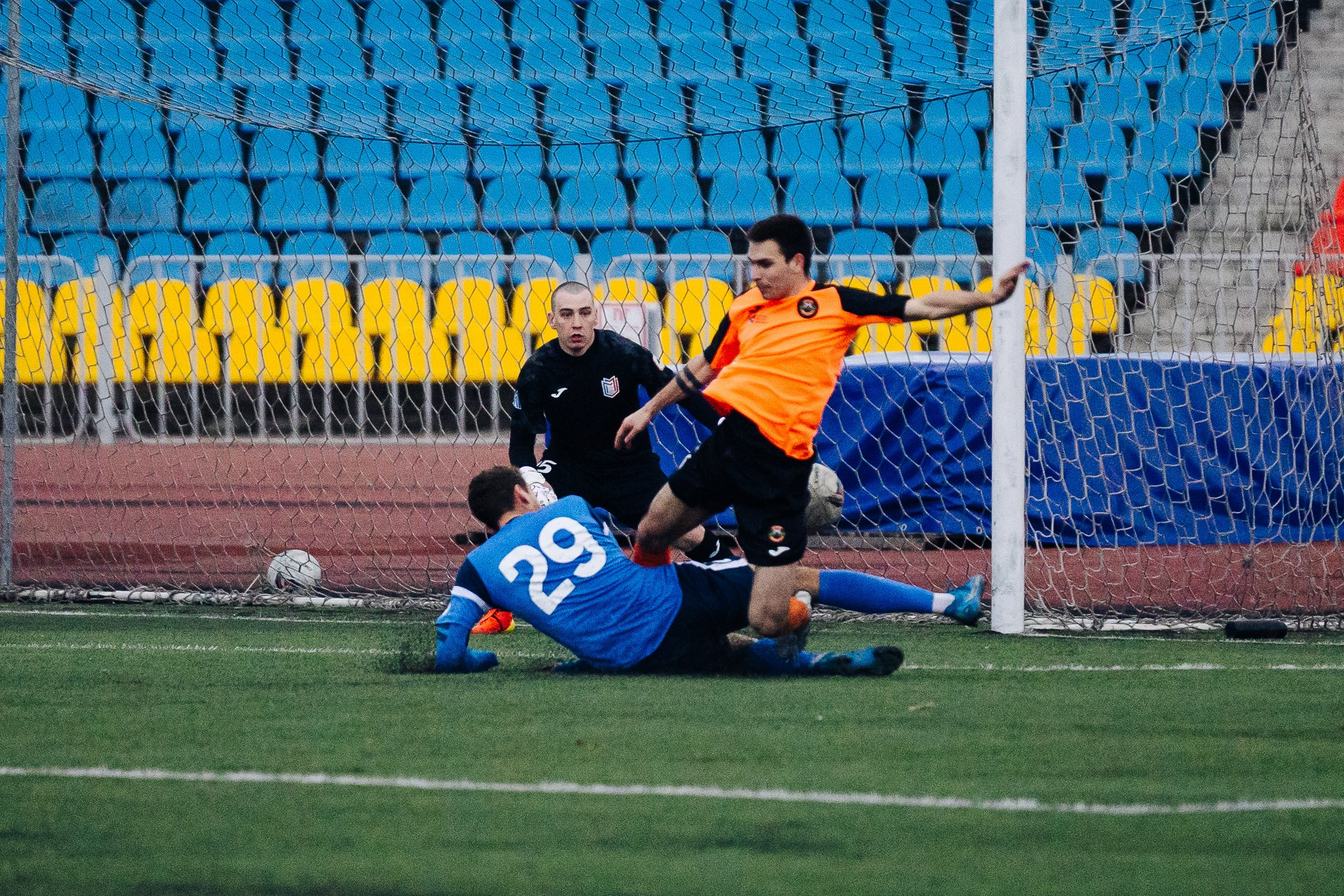 ФК Металлург — ФК Шахтер // 06.04.24. Денис Прохоров Фотограф в г. Магнитогорск