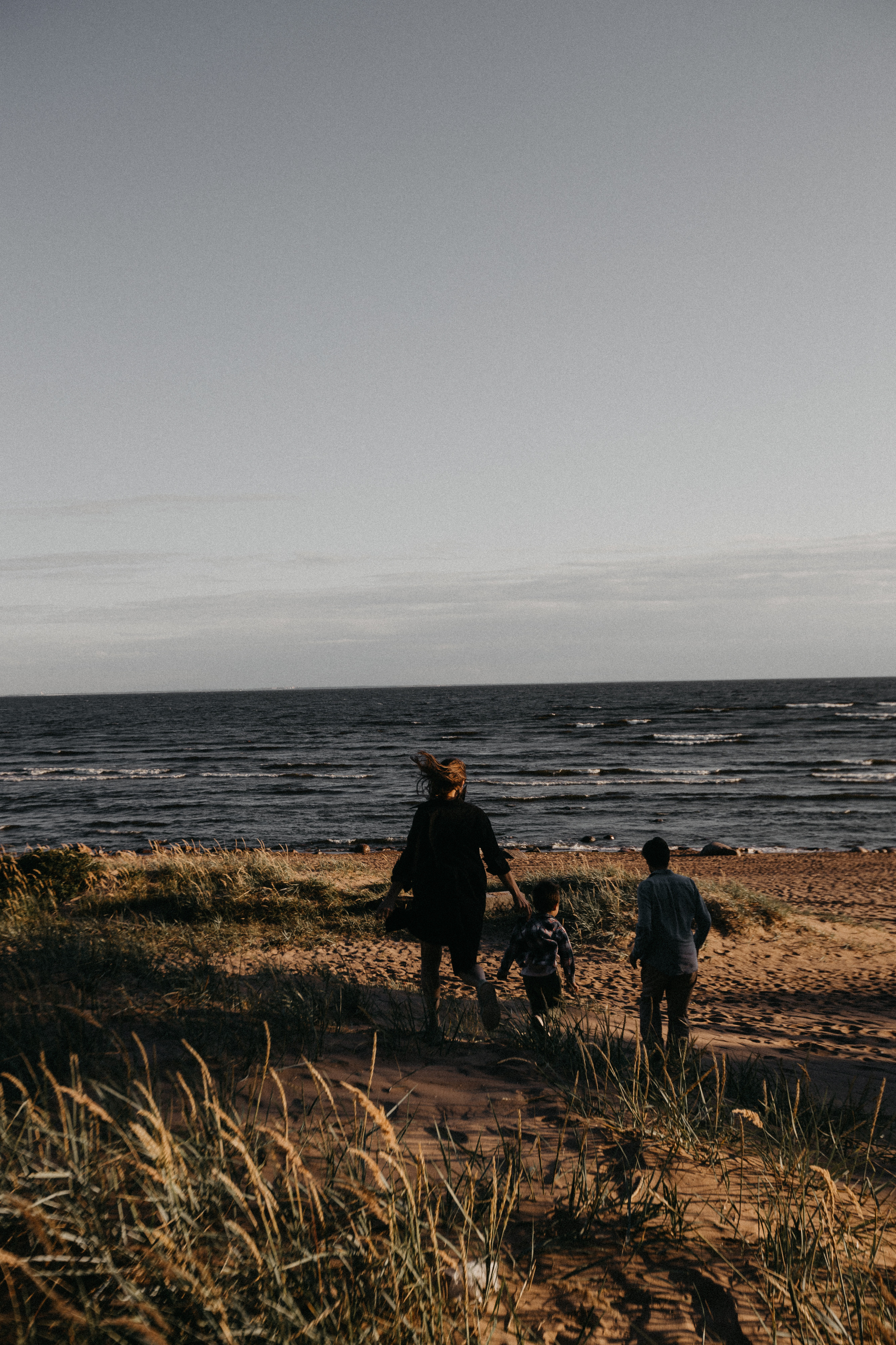 Федя, Надя, Женя. Свадебный фотограф Таня Караисаева