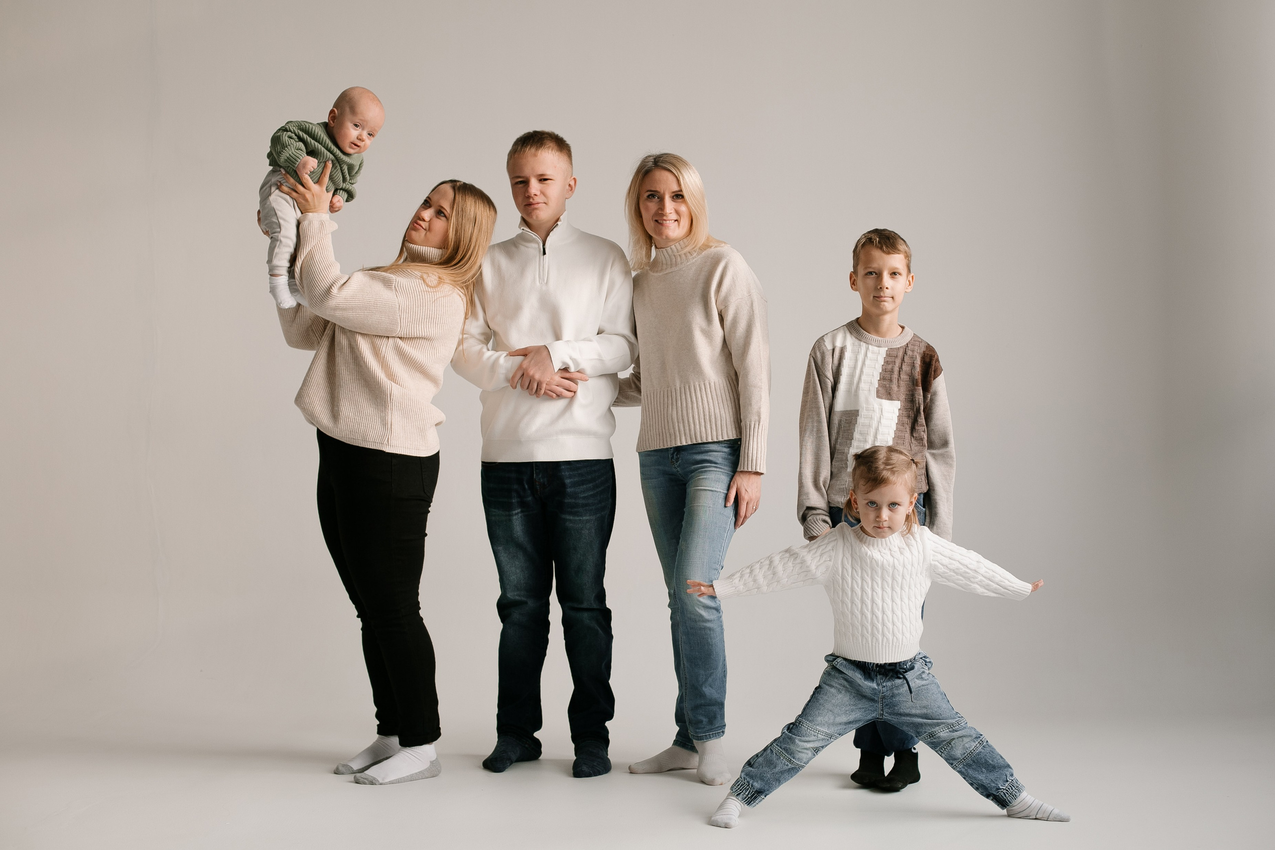 Большая семья Веры. Свадебный, семейный и детский фотограф в г. Абакан респ. Хакасия Любов