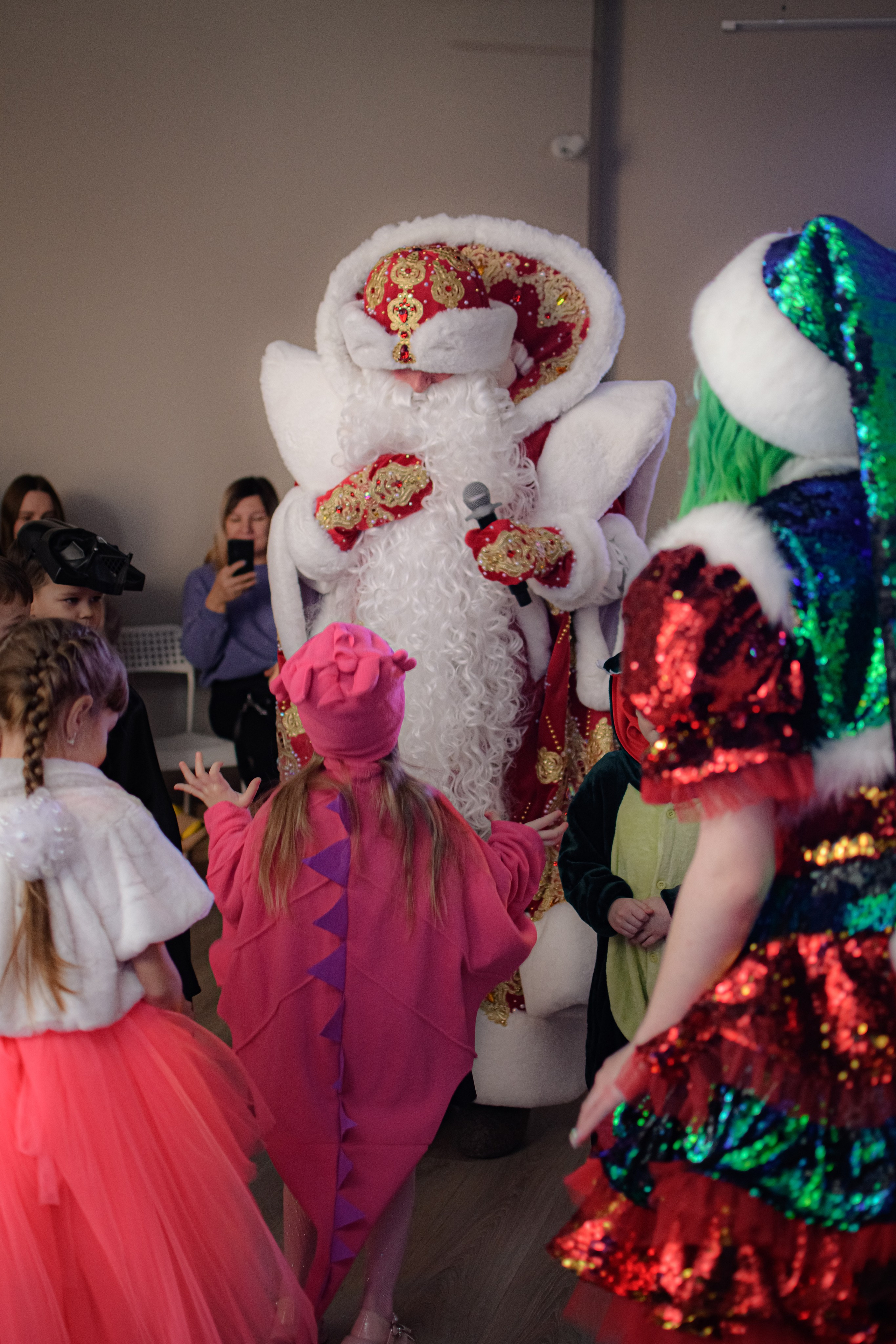 HAPPY NEW YEAR. Photokarish