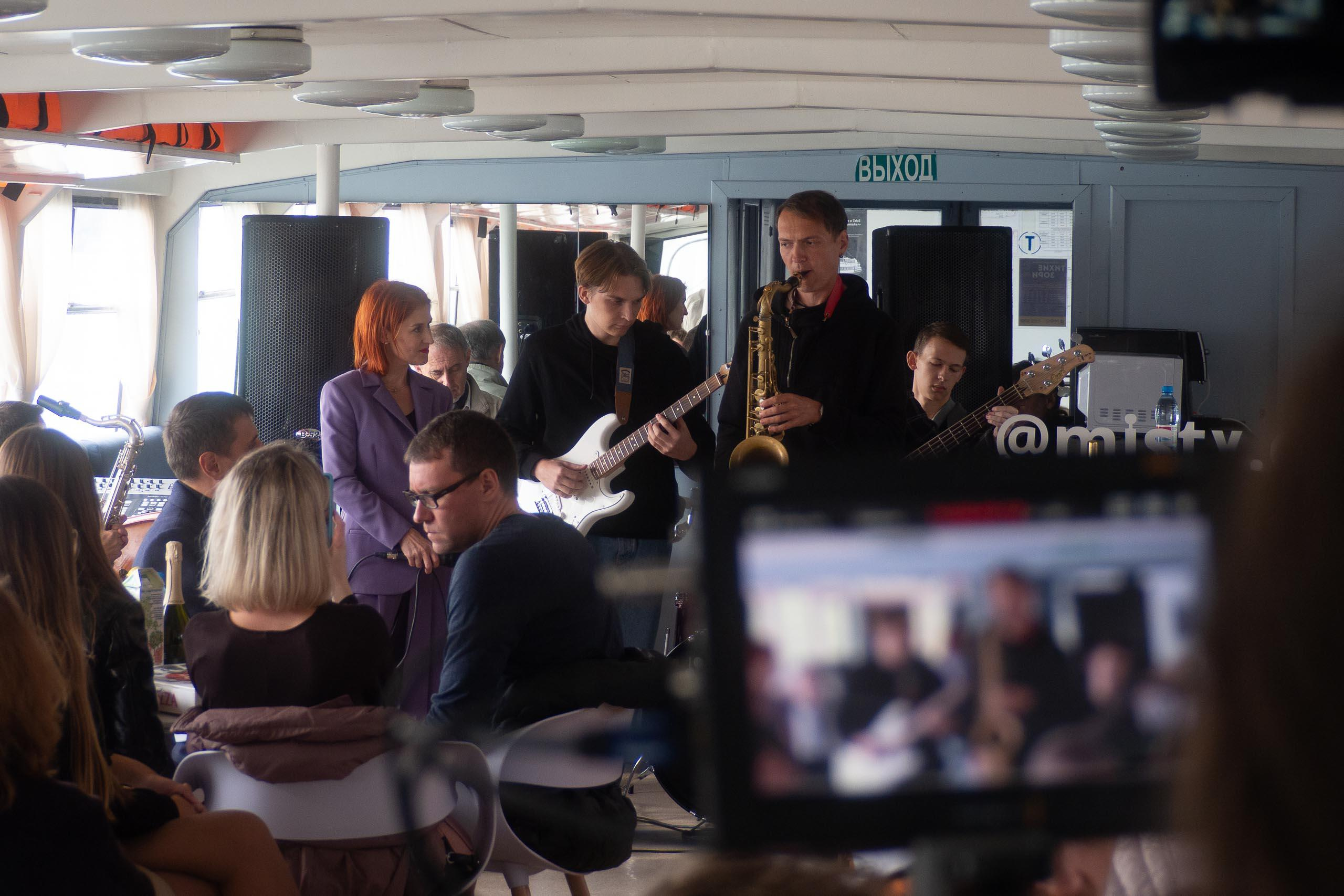 Теплоход «JAZZ на Оби». Фотограф Алексей Школдин. Новосибирск