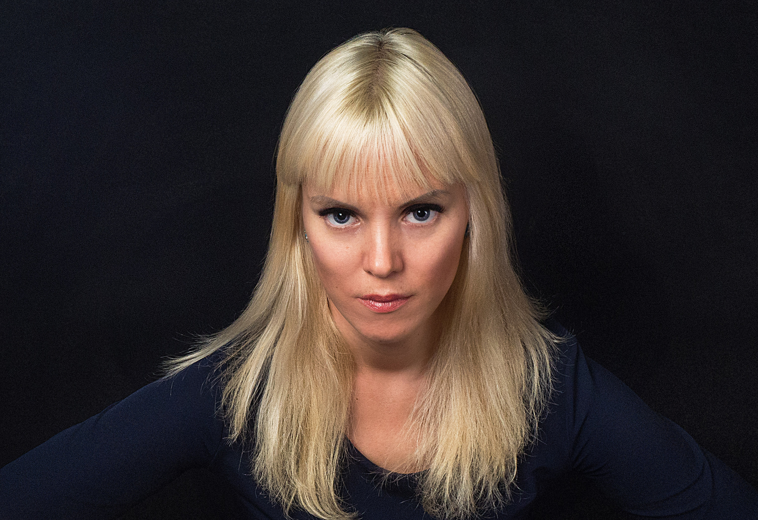 Студийный крупноплановый портрет. Фотограф Алексей Школдин. Новосибирск