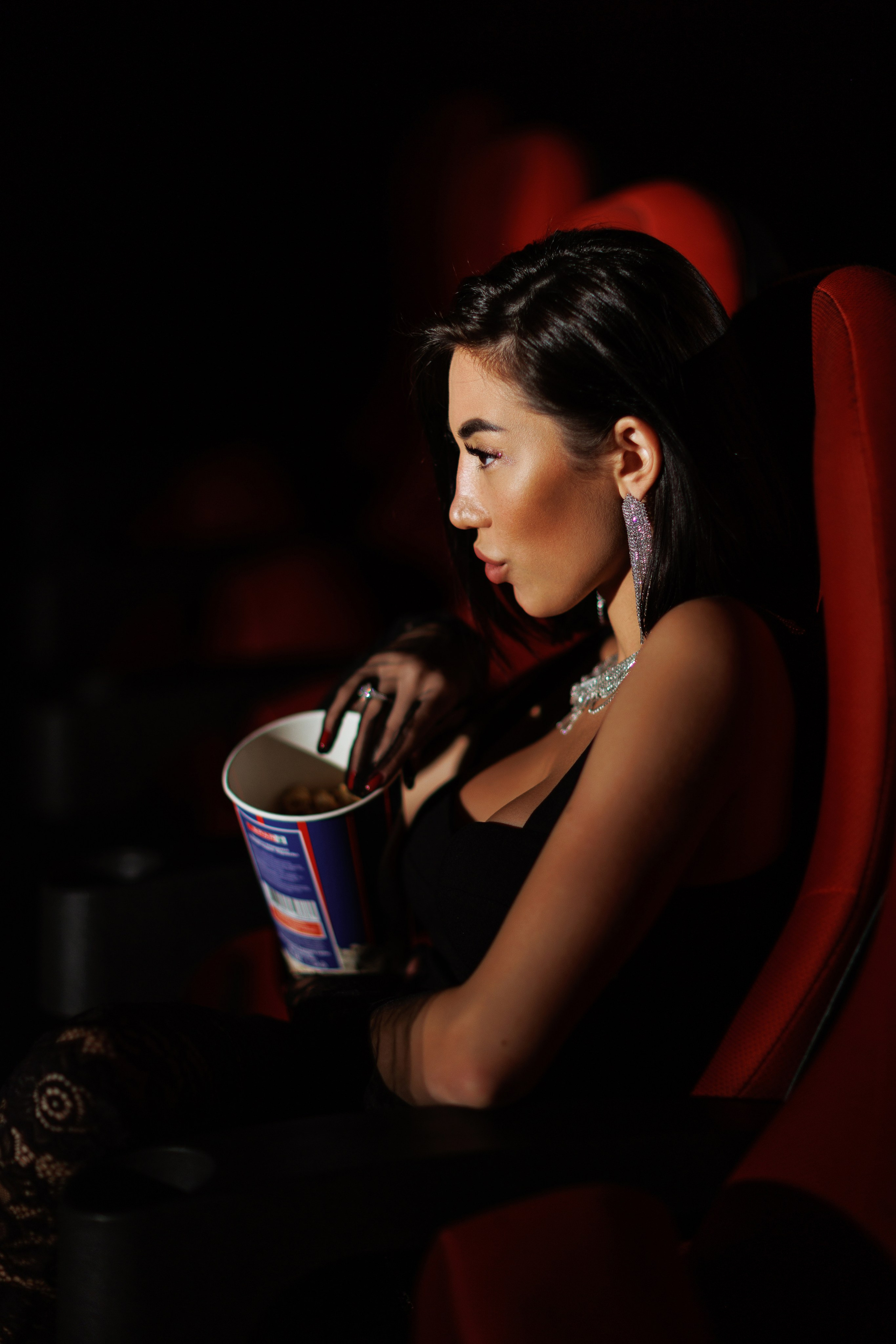 Алина кинотеатр. Марковкина КрисТина