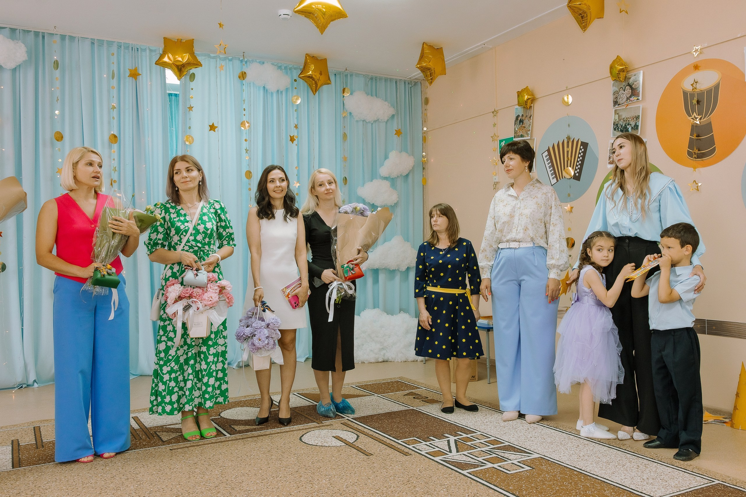 Выпускной в ДС -29. Выпускные альбомы Натальи Бутко: Новороссийск, Анапа, Геленджик