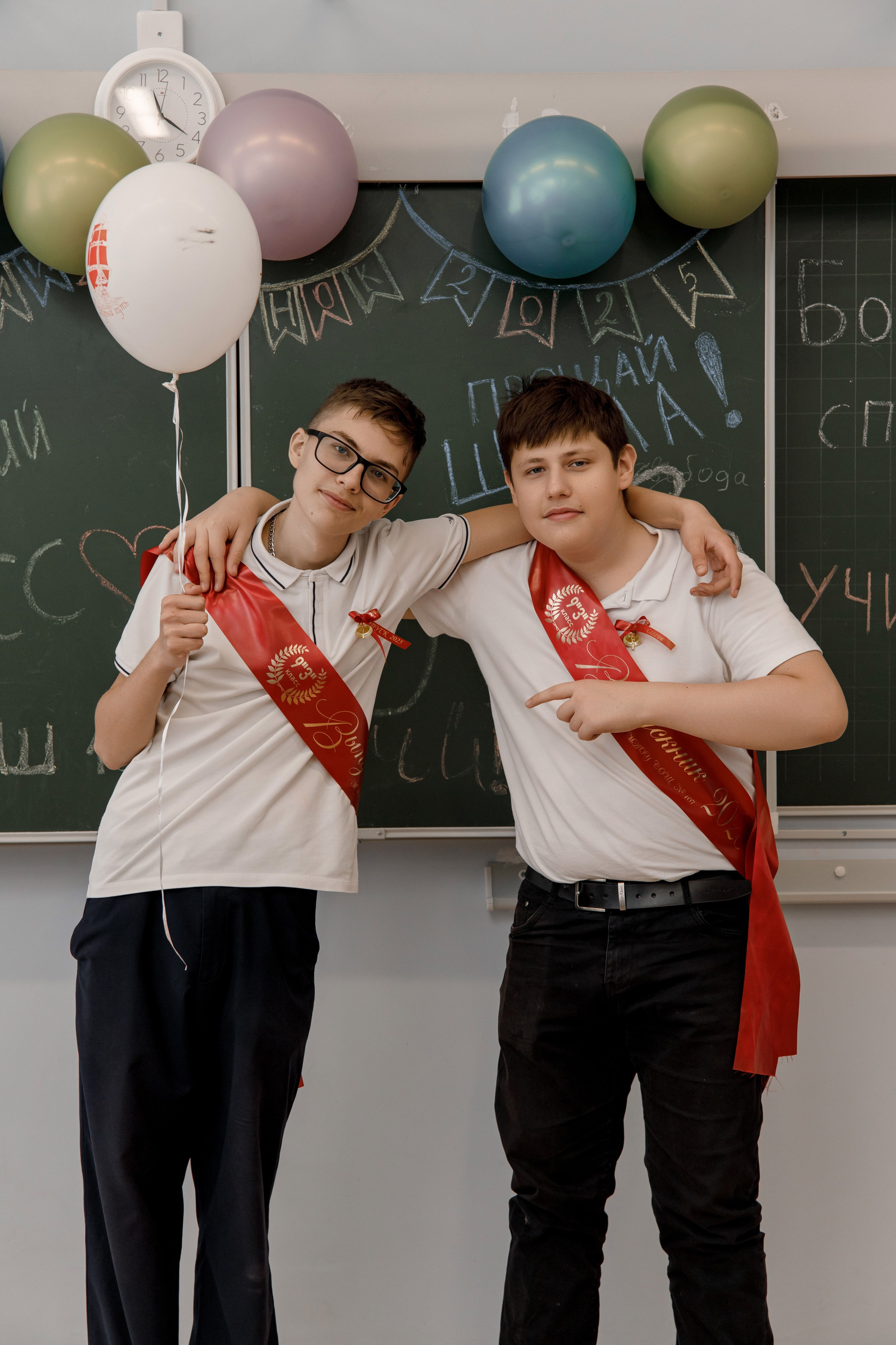 Школа 107 г. Краснодар. Выпускные альбомы в Краснодарском крае