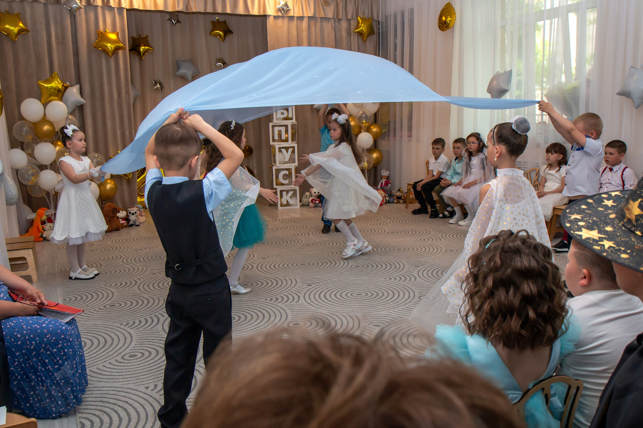 Впускной вечер в ДС «Солнышко» — 2025 г. Фотограф в Шелехове, лучшие выпускные альбомы в Шелехове