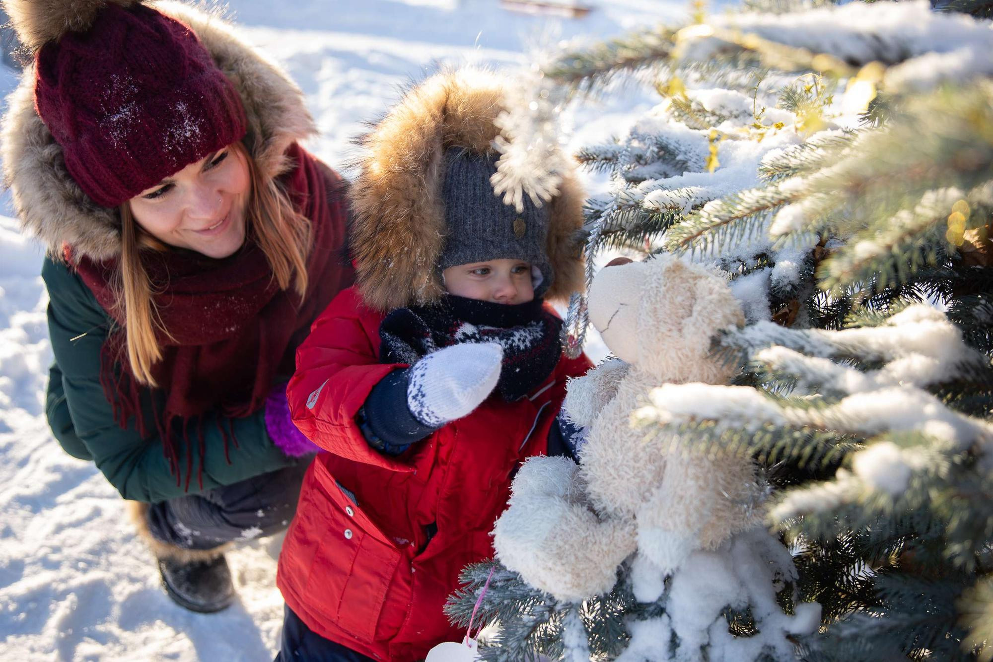 Новогодняя фотосессия в квартире для маленького мальчика и его мамы. Семейный и школьный фотограф в Москве Анна Ткач