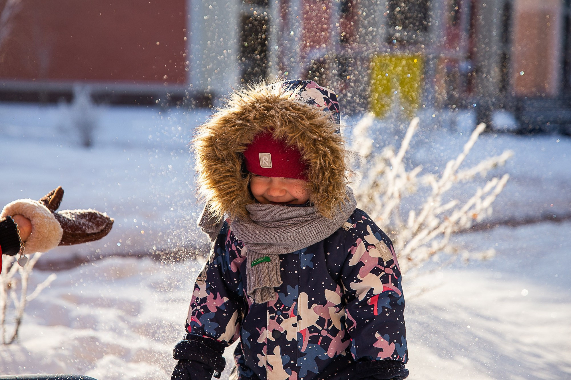 Фотосессия для мамы с дочкой дома и на улице зимой. Семейный и школьный фотограф в Москве Анна Ткач