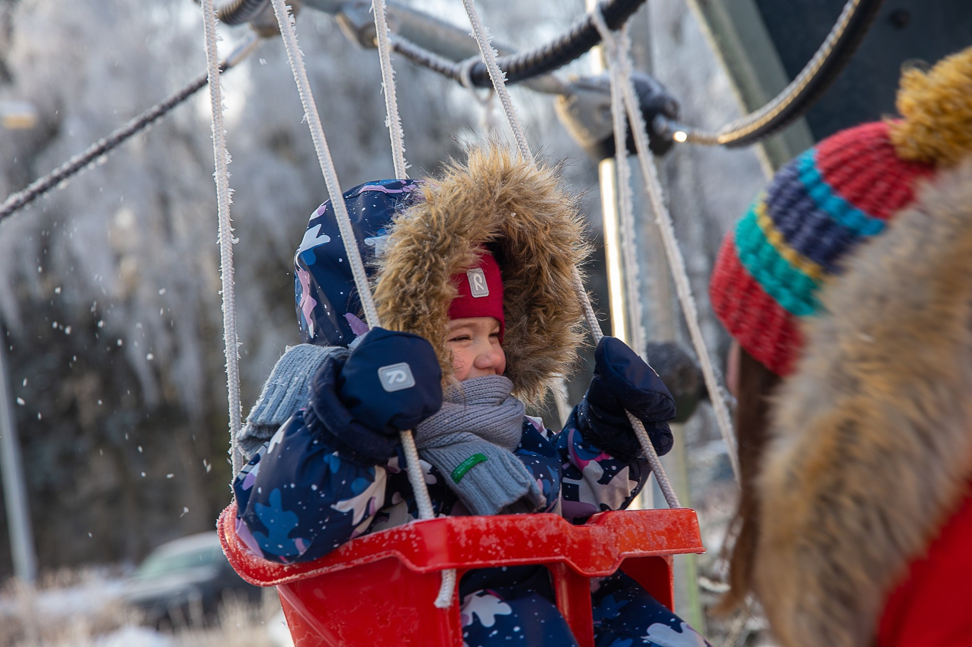 Фотосессия для мамы с дочкой дома и на улице зимой. Семейный и школьный фотограф в Москве Анна Ткач