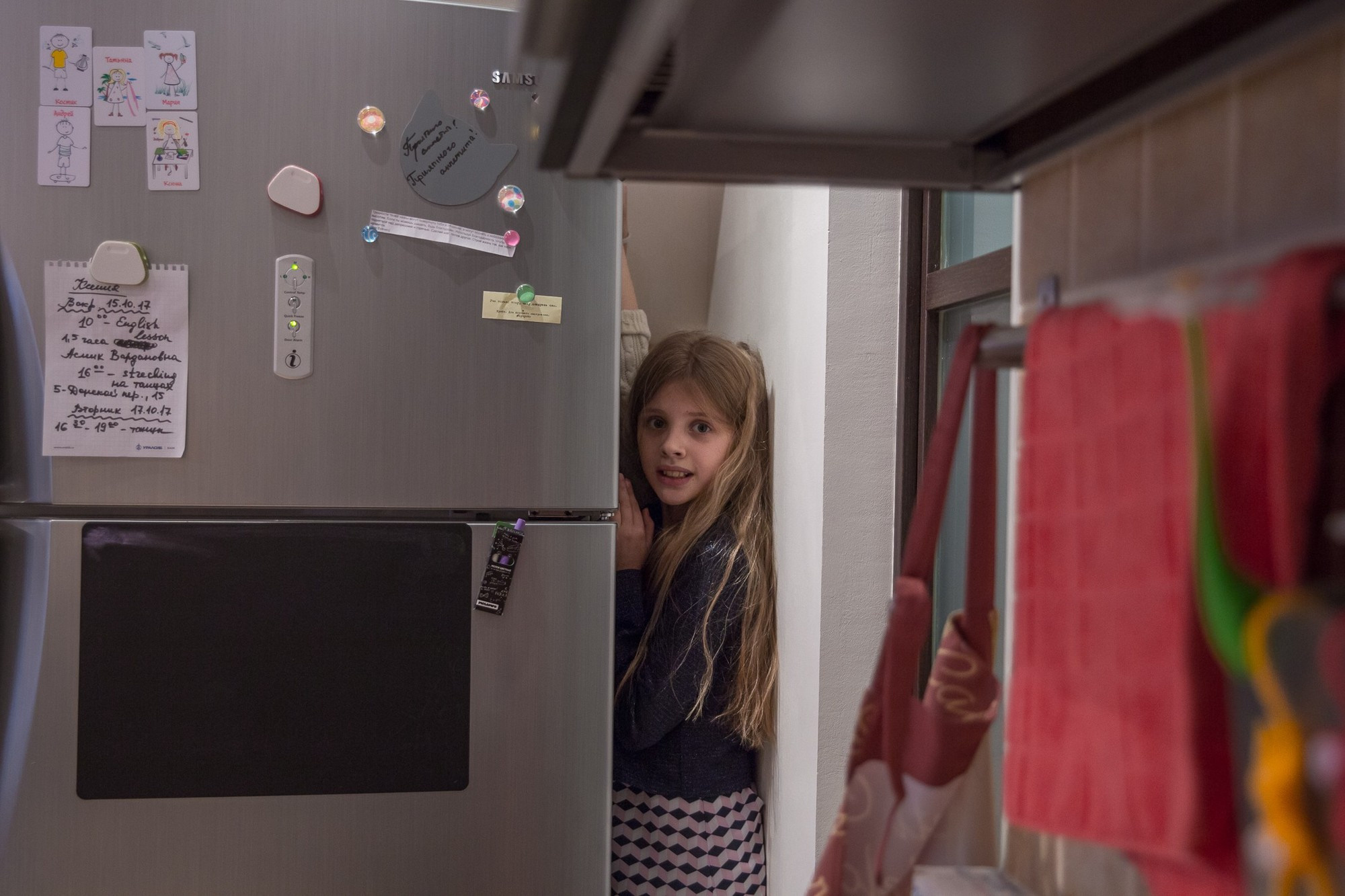 Домашняя репортажная съемка детского дня рождения в стиле Хэллоуин. Семейный и школьный фотограф в Москве Анна Ткач