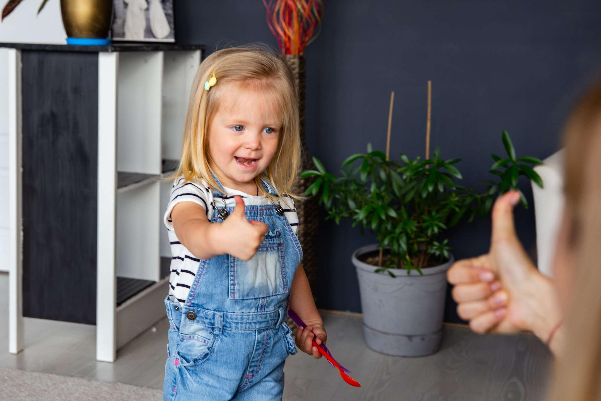 Студийная семейная съемка в ожидании второго малыша. Семейный и школьный фотограф в Москве Анна Ткач