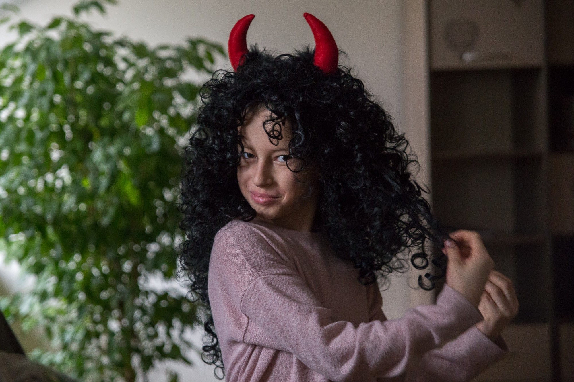 Домашняя репортажная съемка детского дня рождения в стиле Хэллоуин. Семейный и школьный фотограф в Москве Анна Ткач