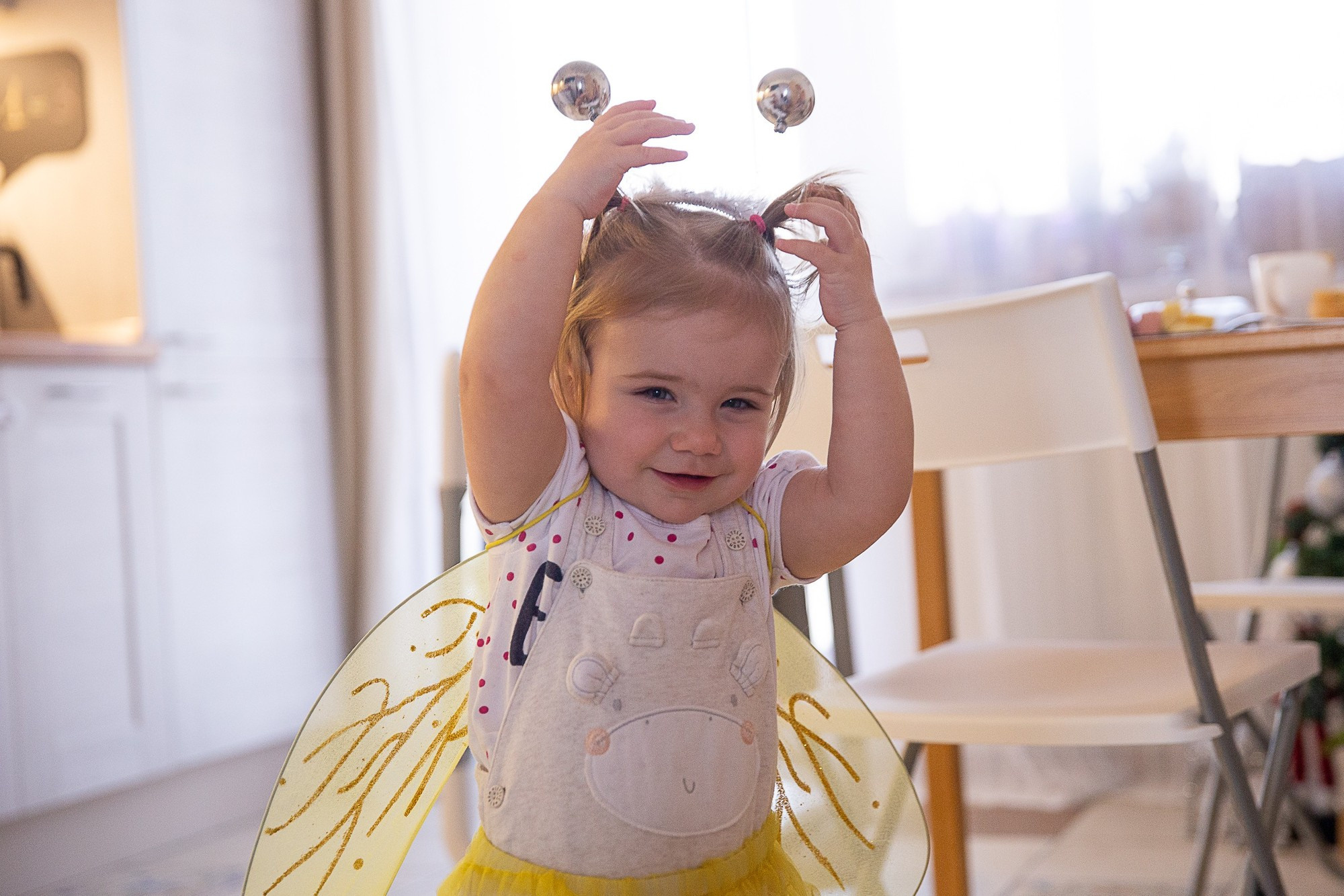 Фотосессия для мамы с дочкой дома и на улице зимой. Семейный и школьный фотограф в Москве Анна Ткач