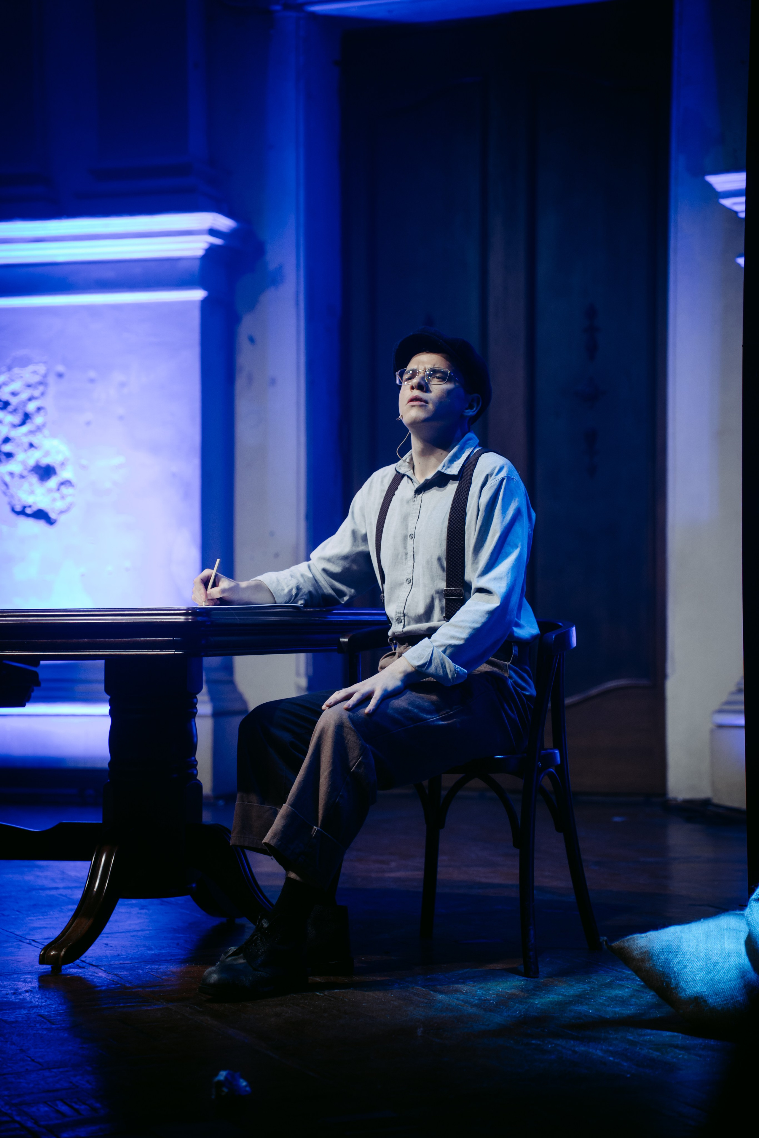 Горький оптимизм. Главная