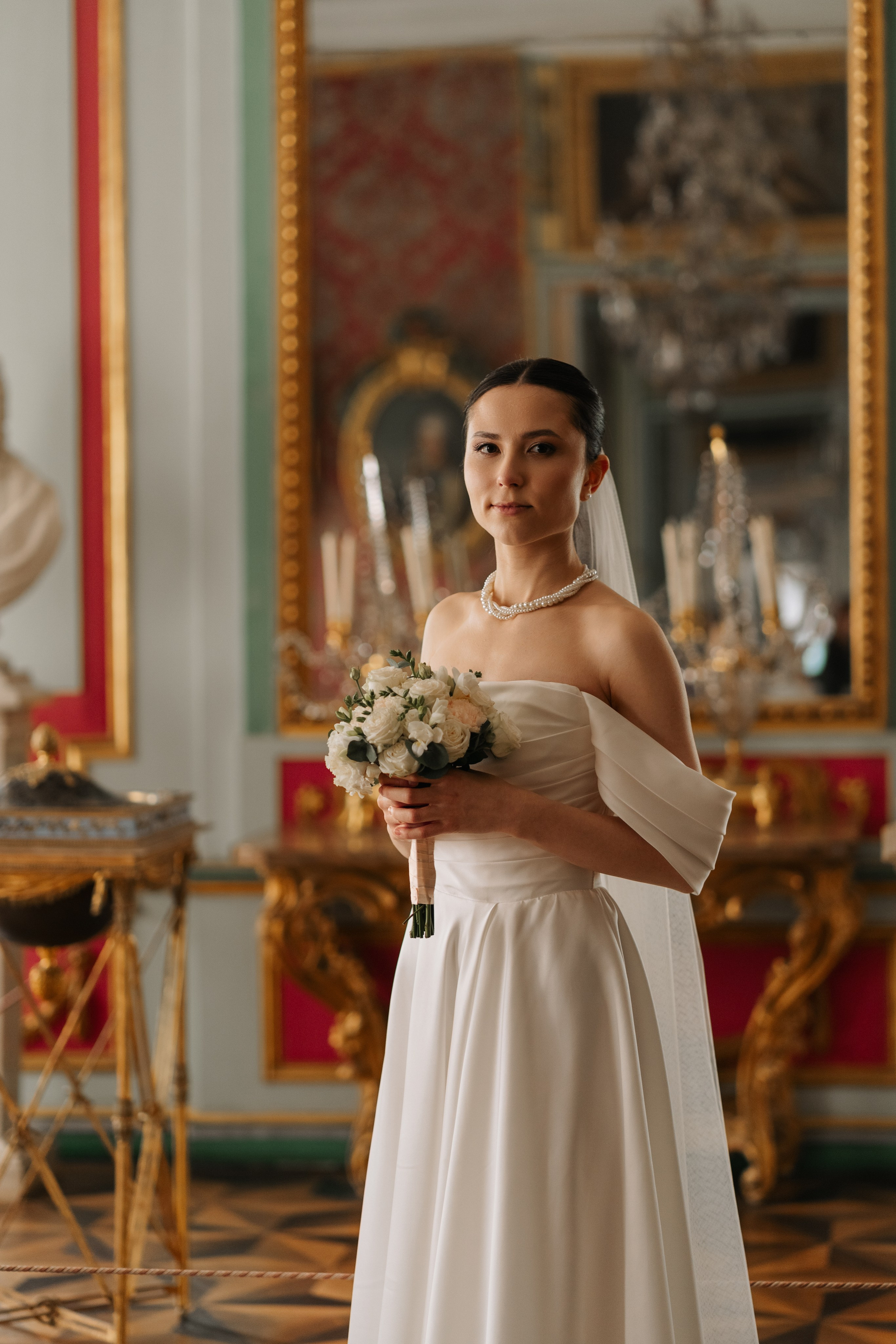 Влад и Илина в Кусково. Свадебный фотограф в Москве Анна Полушина