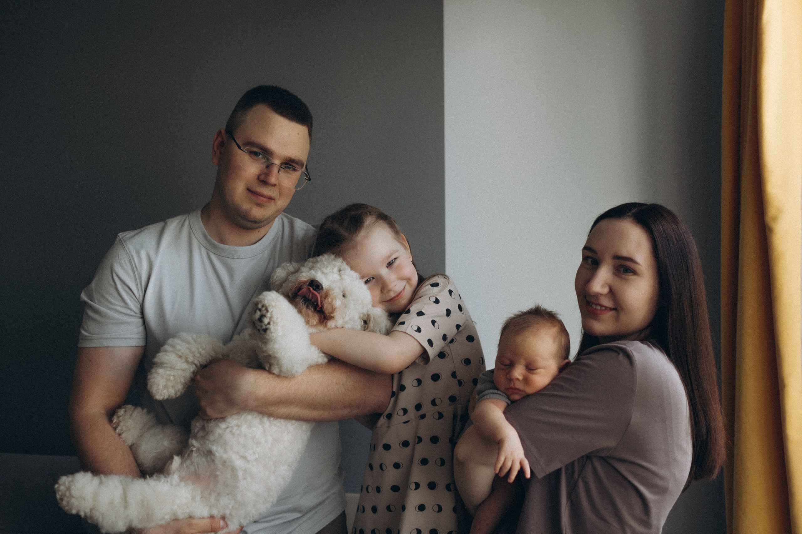 Про Настю, Вадима, Василису и маленького Тимофея. -