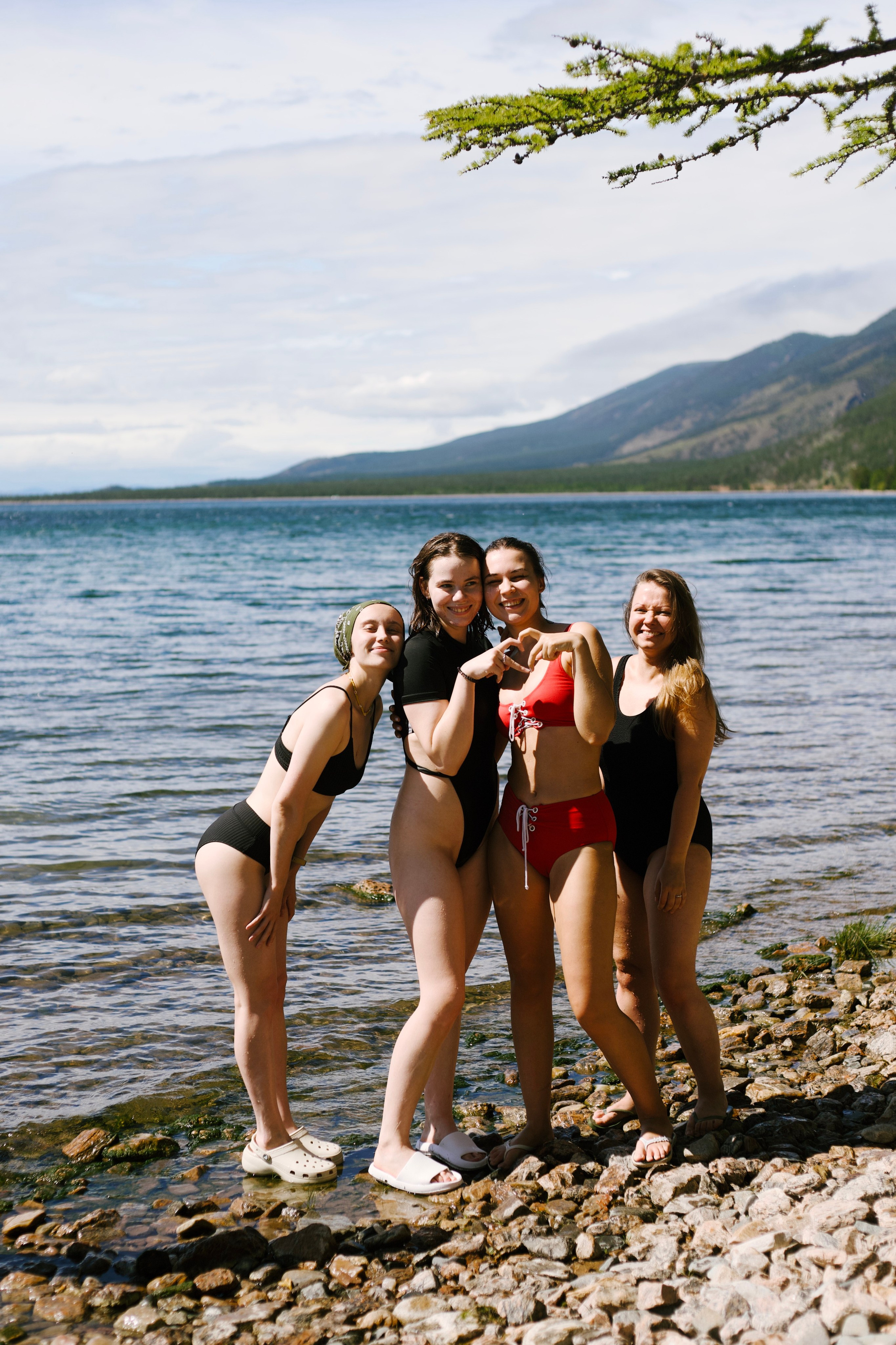 Лето 2024 / палатки. 1642 — первый лагерь для взрослых на Байкале