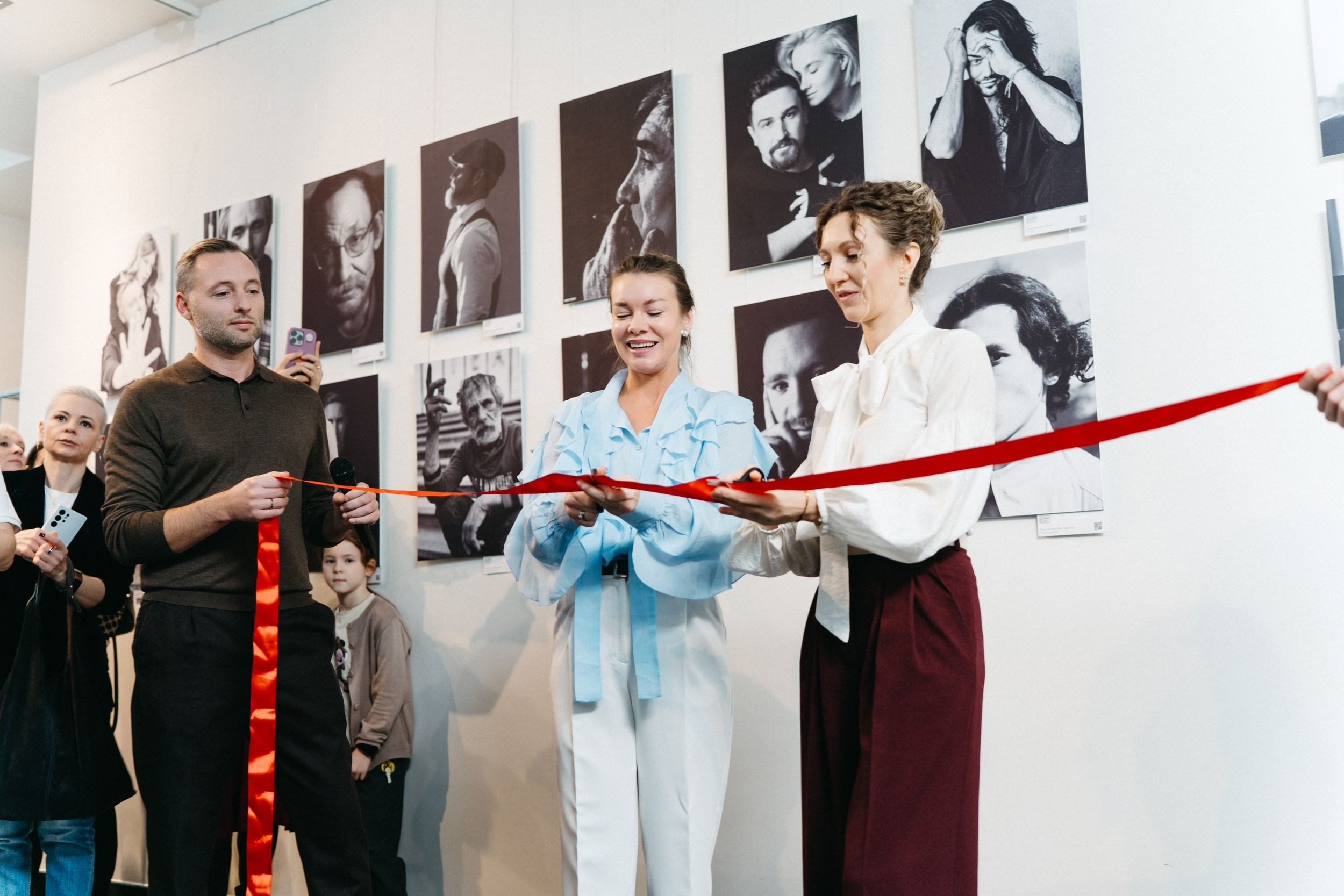 Фотовыставки с участием фотографа Владимировой Олеси. Портретный фотограф Олеся Владимирова в Москве