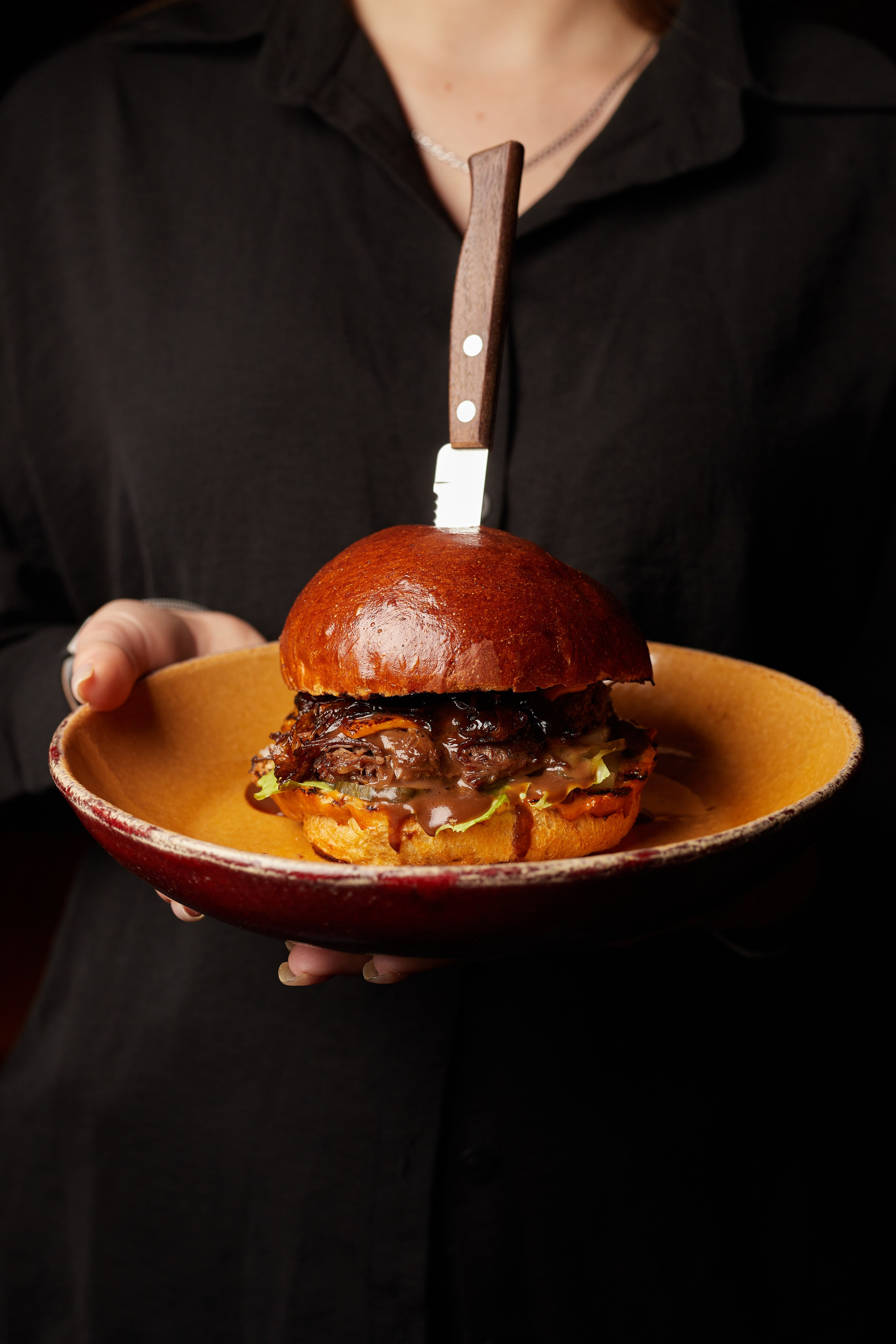 Ресторанный холдинг, объединяющий 7 московских пабов, каждый из которых имеет свою концепцию и легенду. Фотограф|Москва-СПб| Анастасия Рябинина