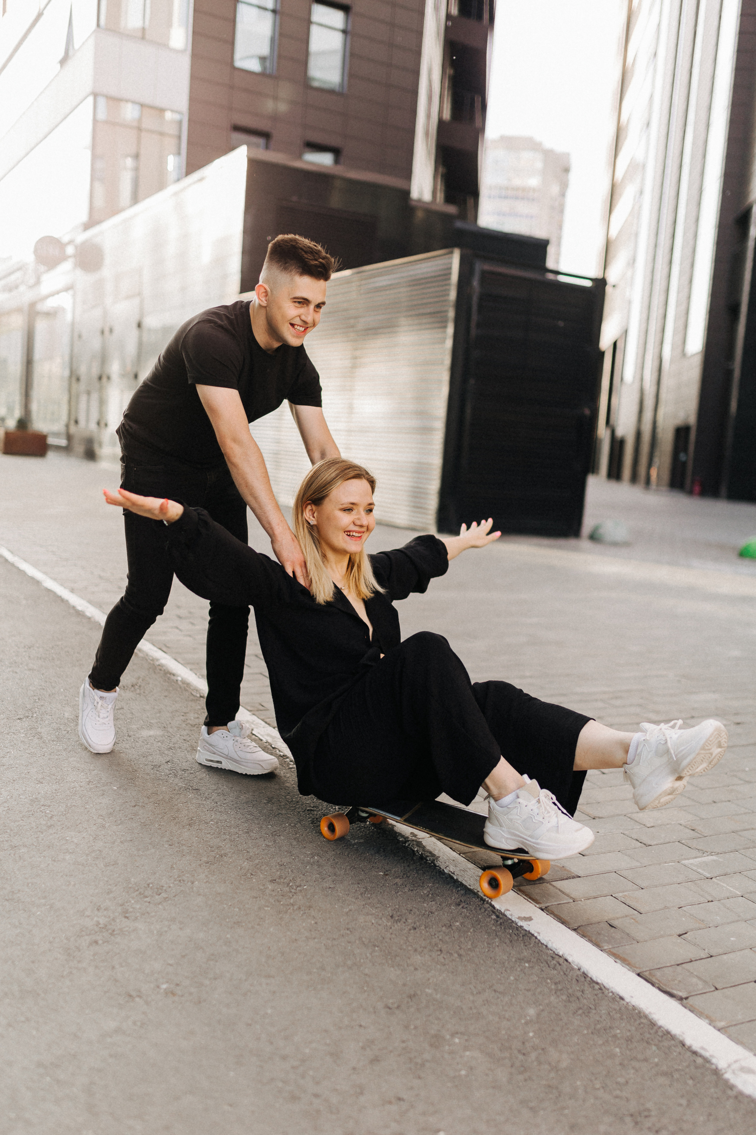 Пицца, скейт и кола. Свадебный фотограф в Москве и Екатеринбурге