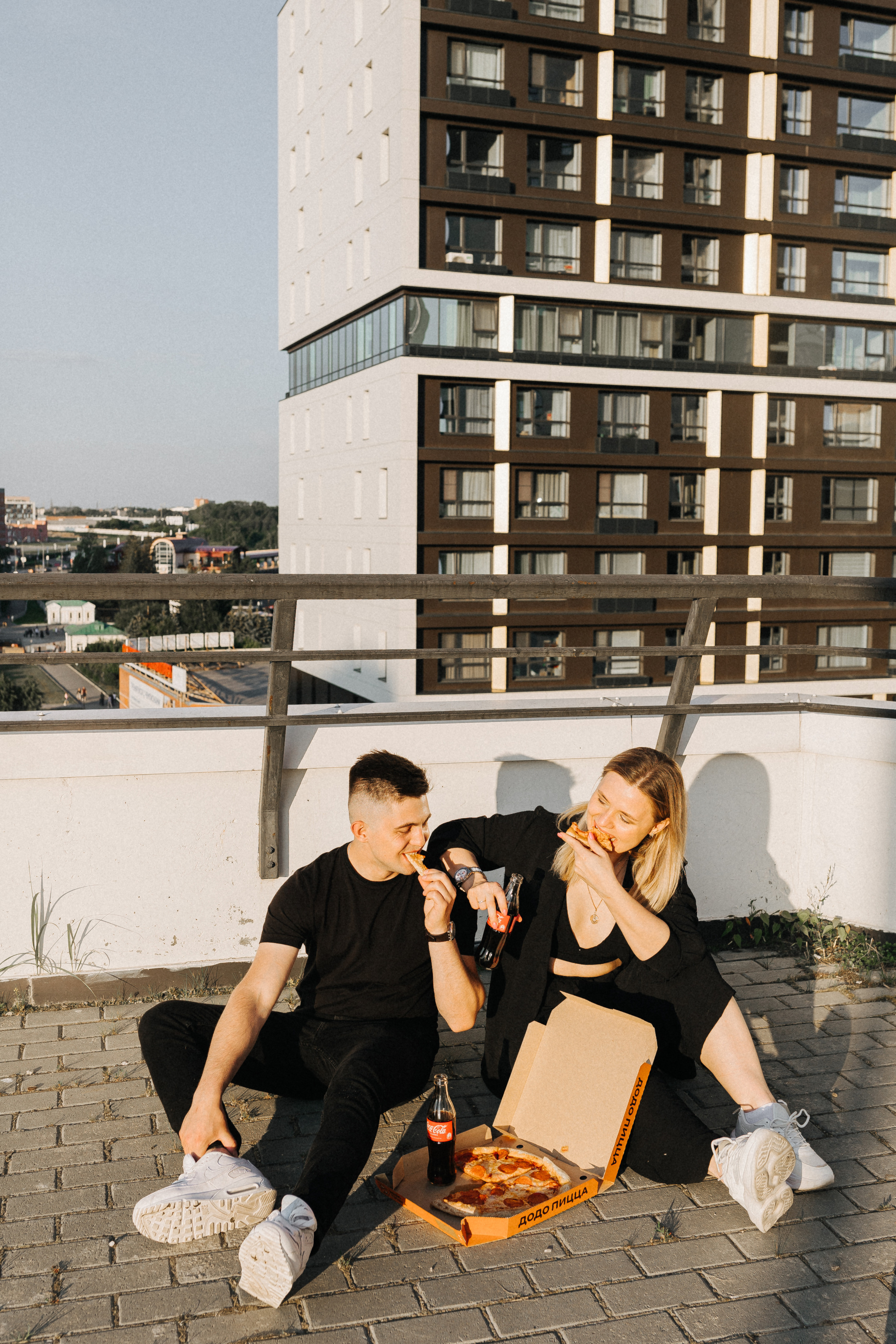 Пицца, скейт и кола. Свадебный фотограф в Москве и Екатеринбурге