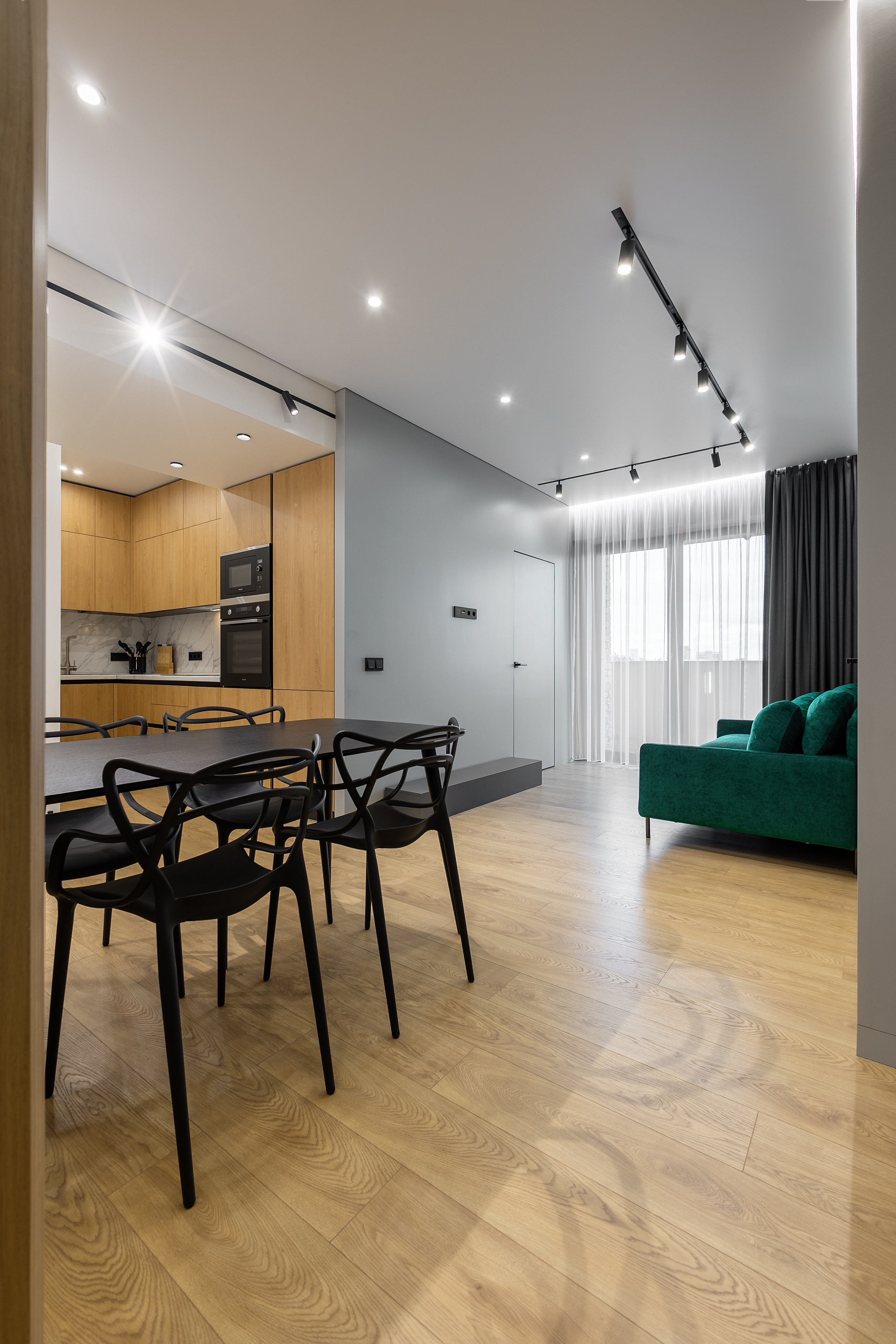 Боевая. Фотограф и видеограф в Улан-Удэ: Аюна Габагуева и Артём Шаханов