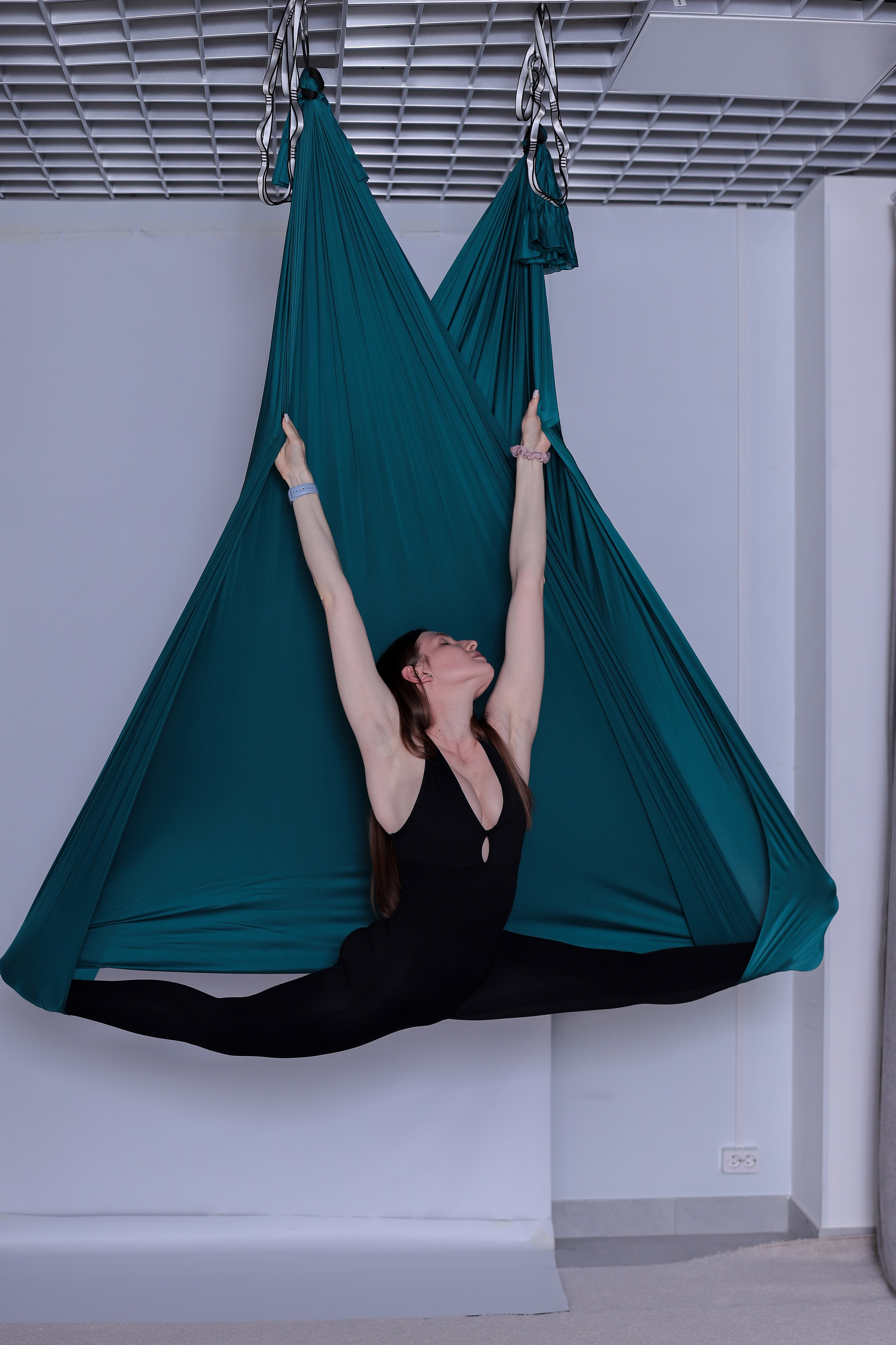 Арт-терапия + аэройога. Фотограф Надршина Лилия