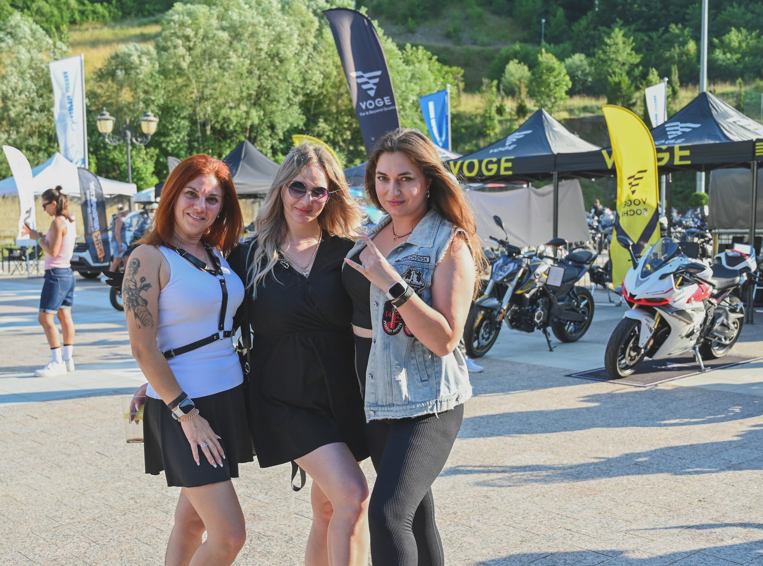 11- ый Ежегодный Байк Фестиваль " Медвежья МОТО ПОЛЯНА». Фотографирую счастливых людей в Сочи