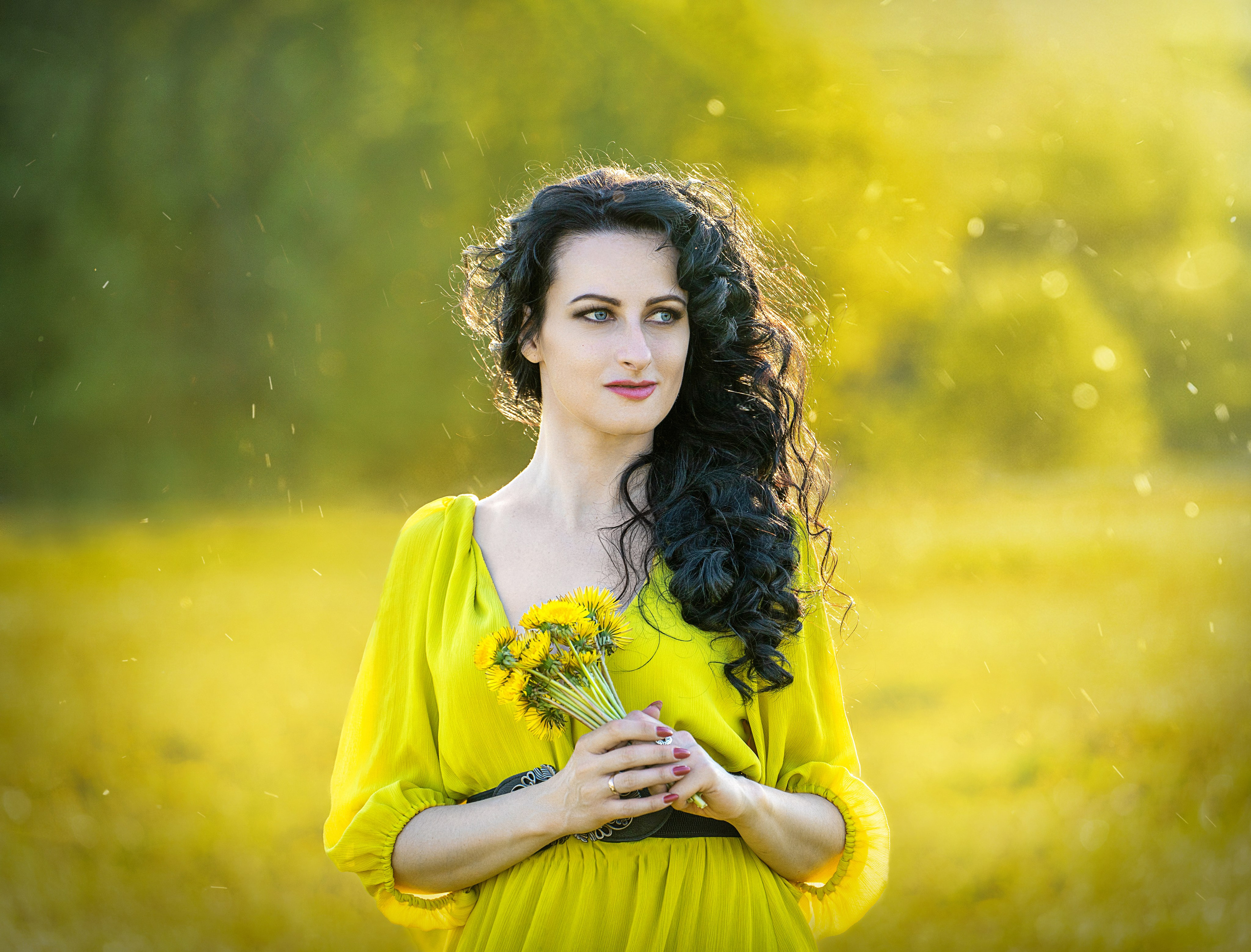 Одуванчиковое поле. Фотограф Дарья Соколовская